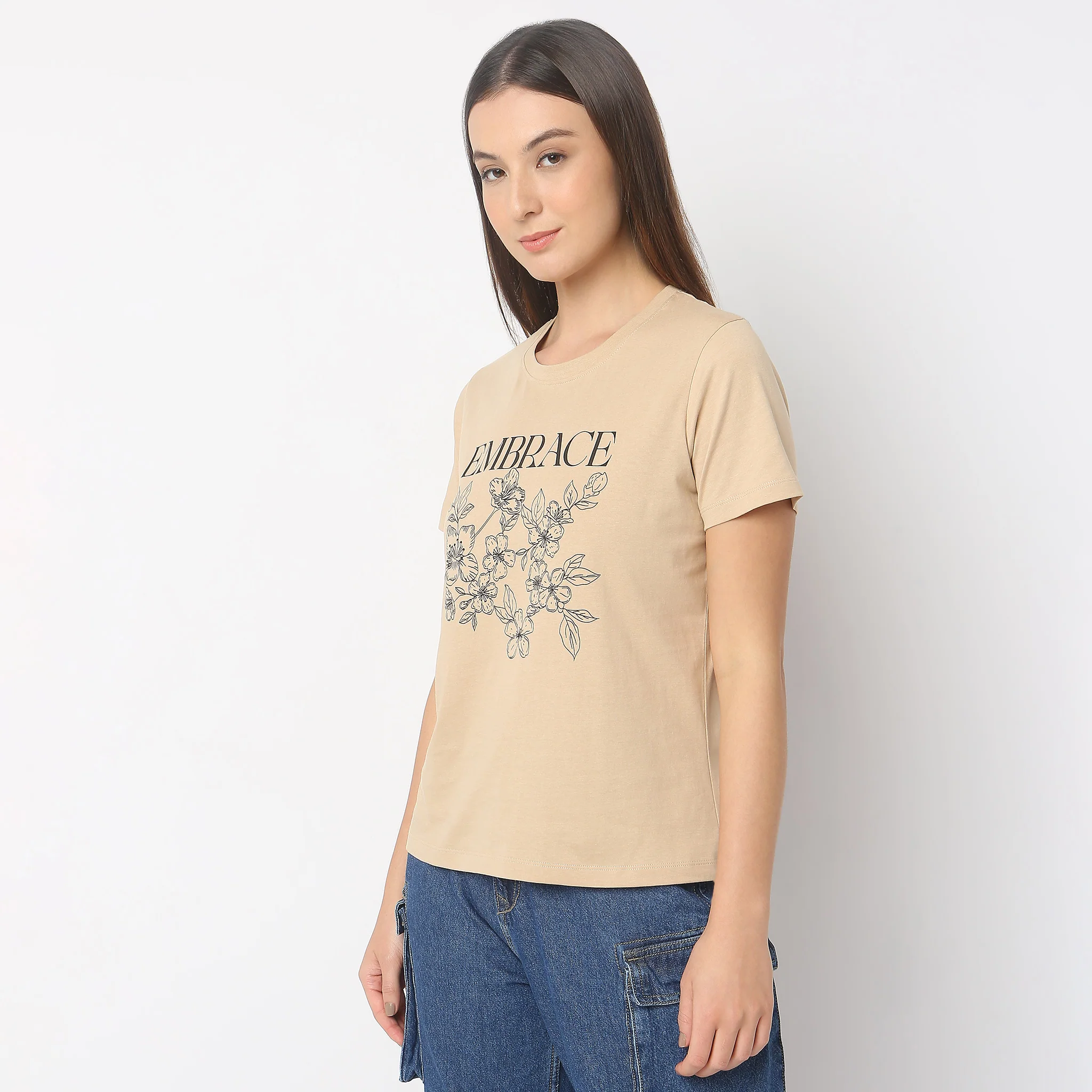 Regular Fit Graphic T-Shirt - Image 5