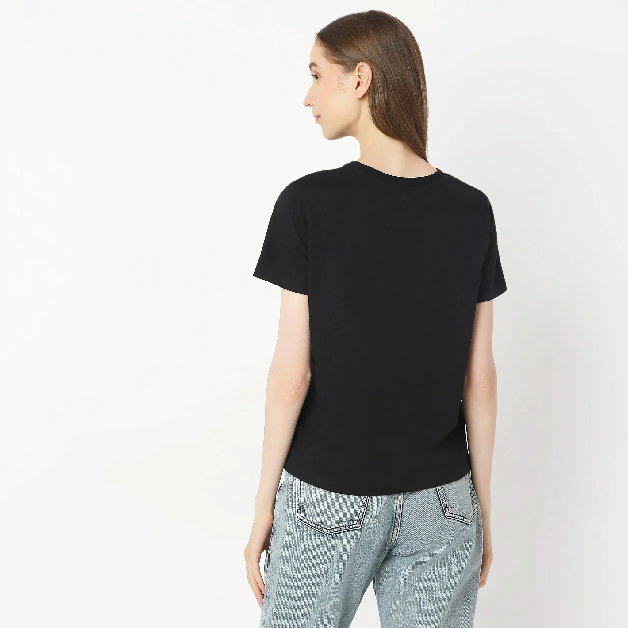 Regular Fit Graphic T-Shirt - Image 3