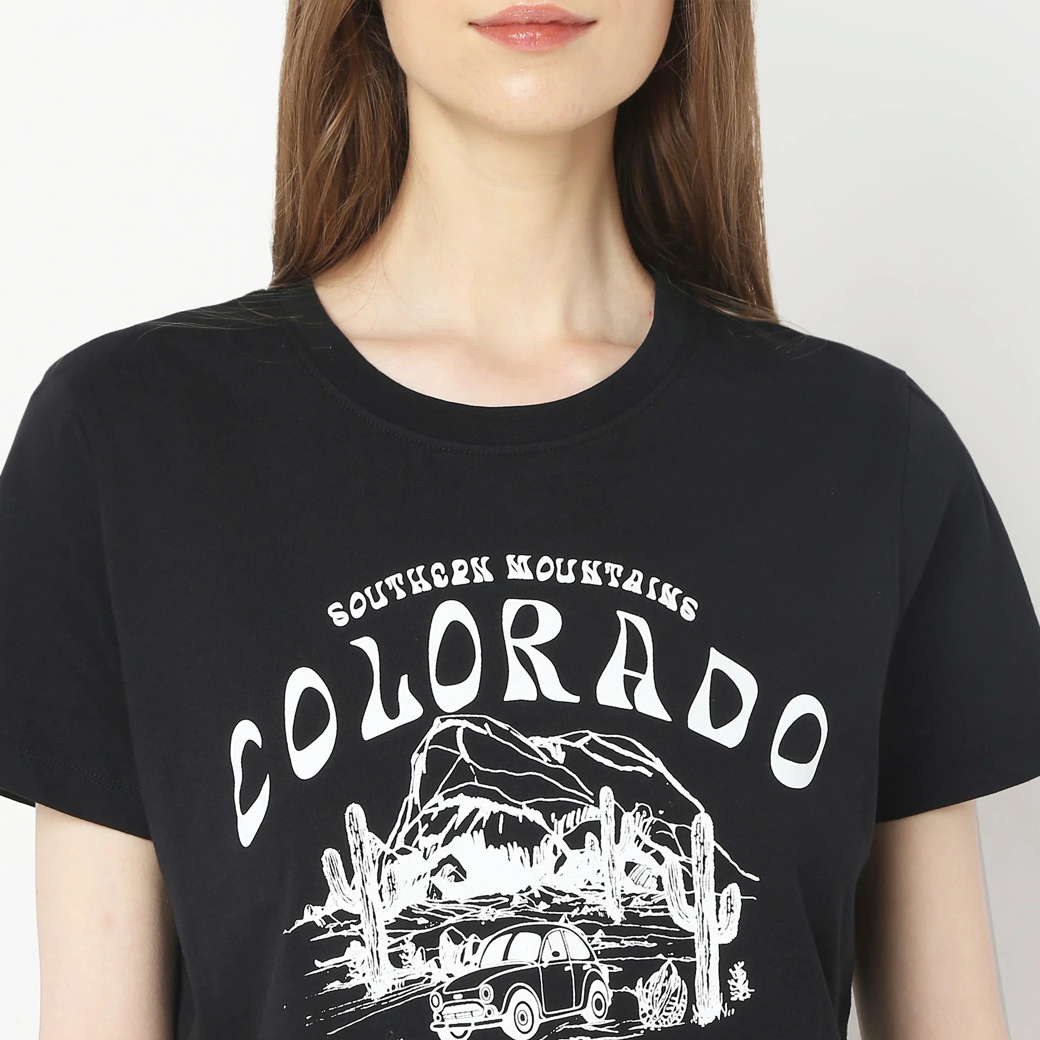 Regular Fit Graphic T-Shirt - Image 4