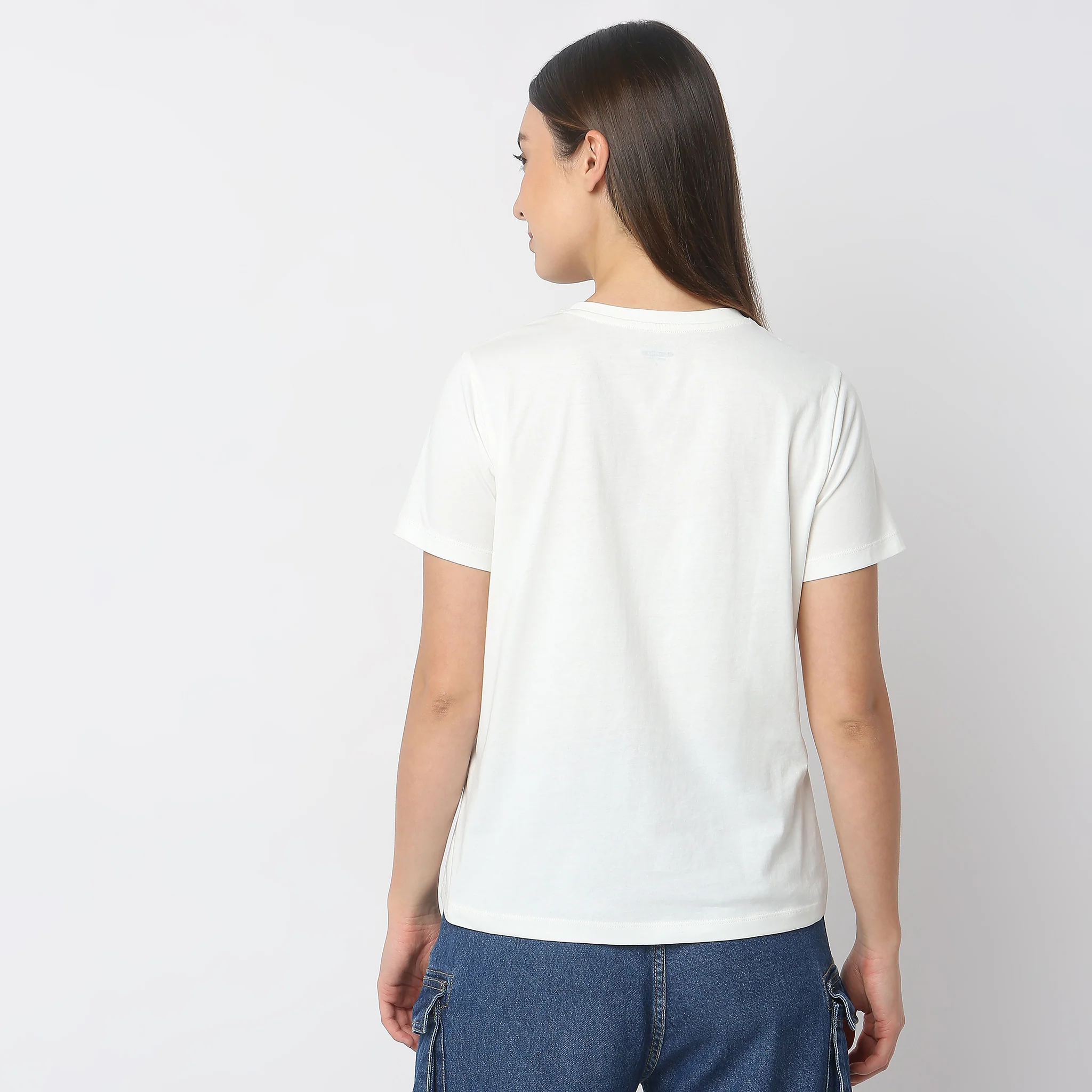Regular Fit Graphic T-Shirt - Image 3