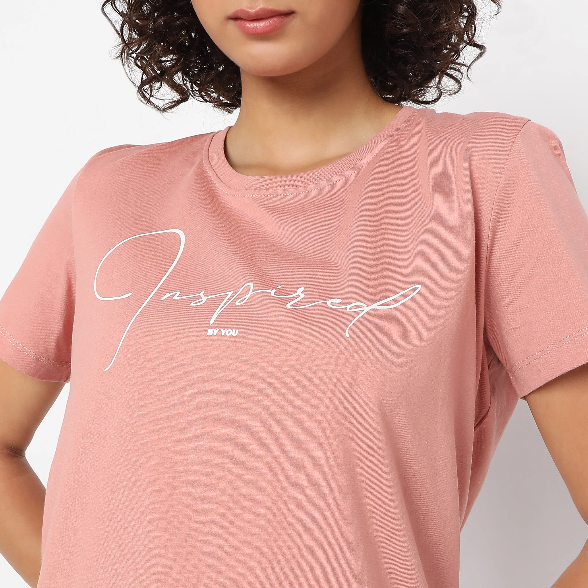 Regular Fit Graphic T-Shirt - Image 4