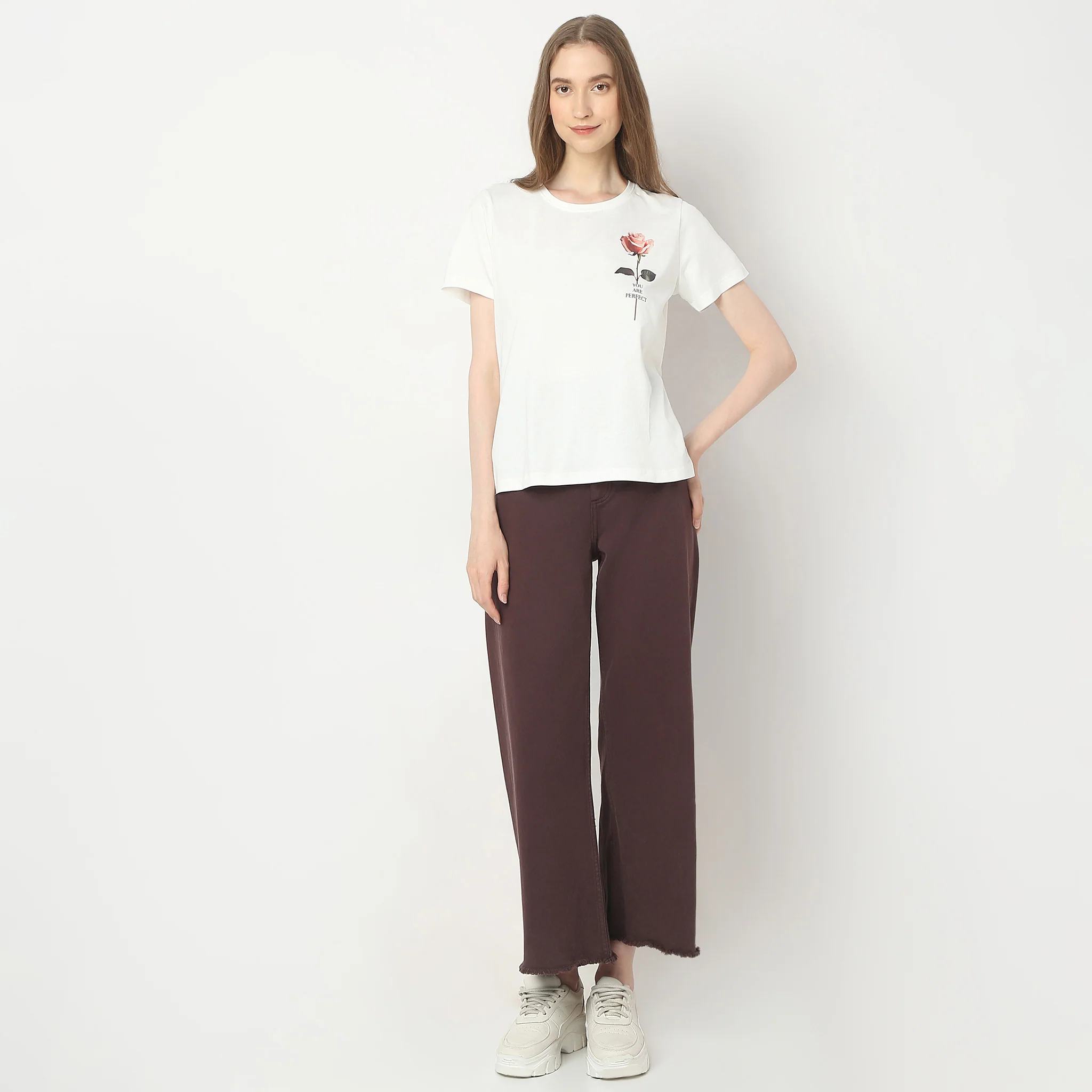 Regular Fit Graphic T-Shirt - Image 3