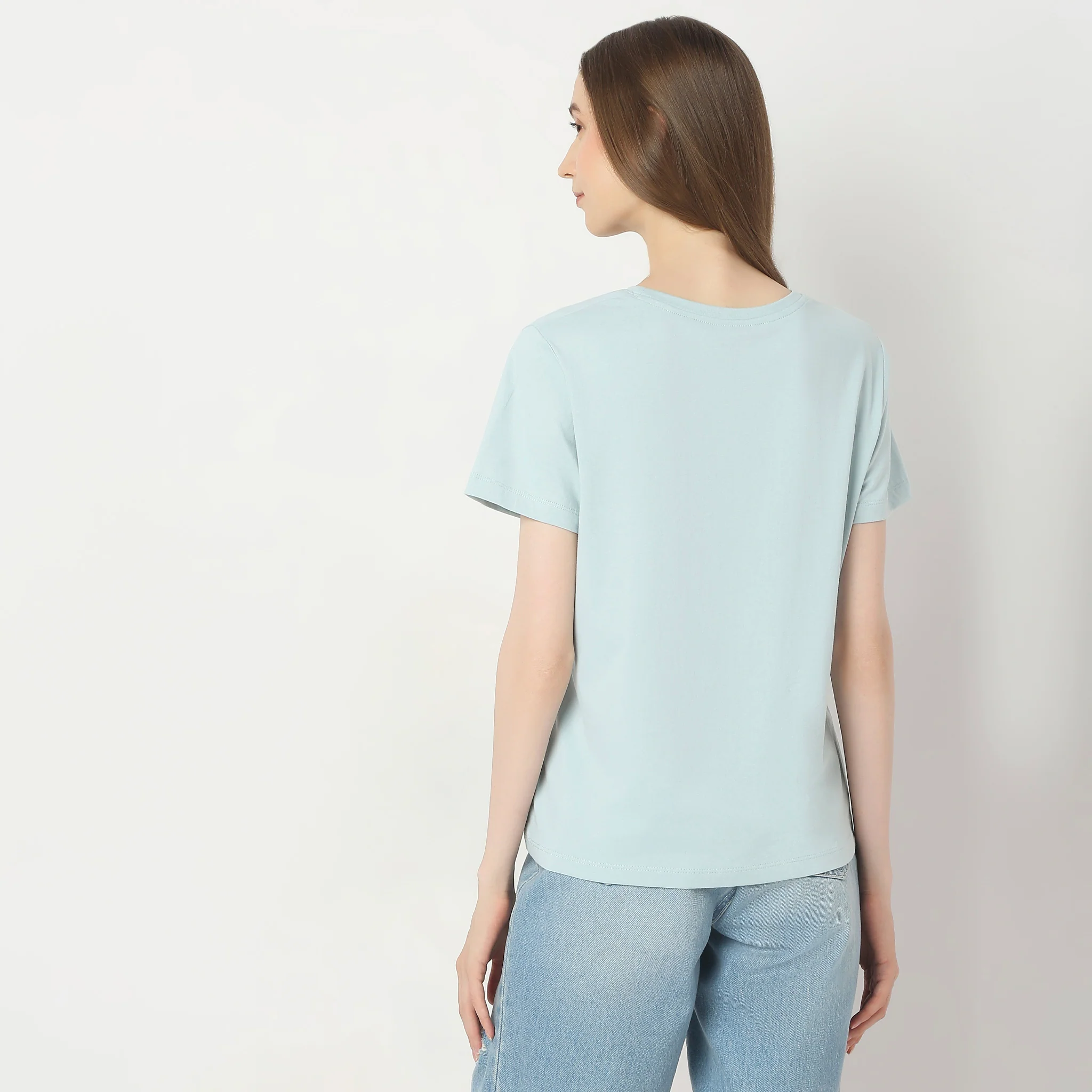 Regular Fit Graphic T-Shirt - Image 3
