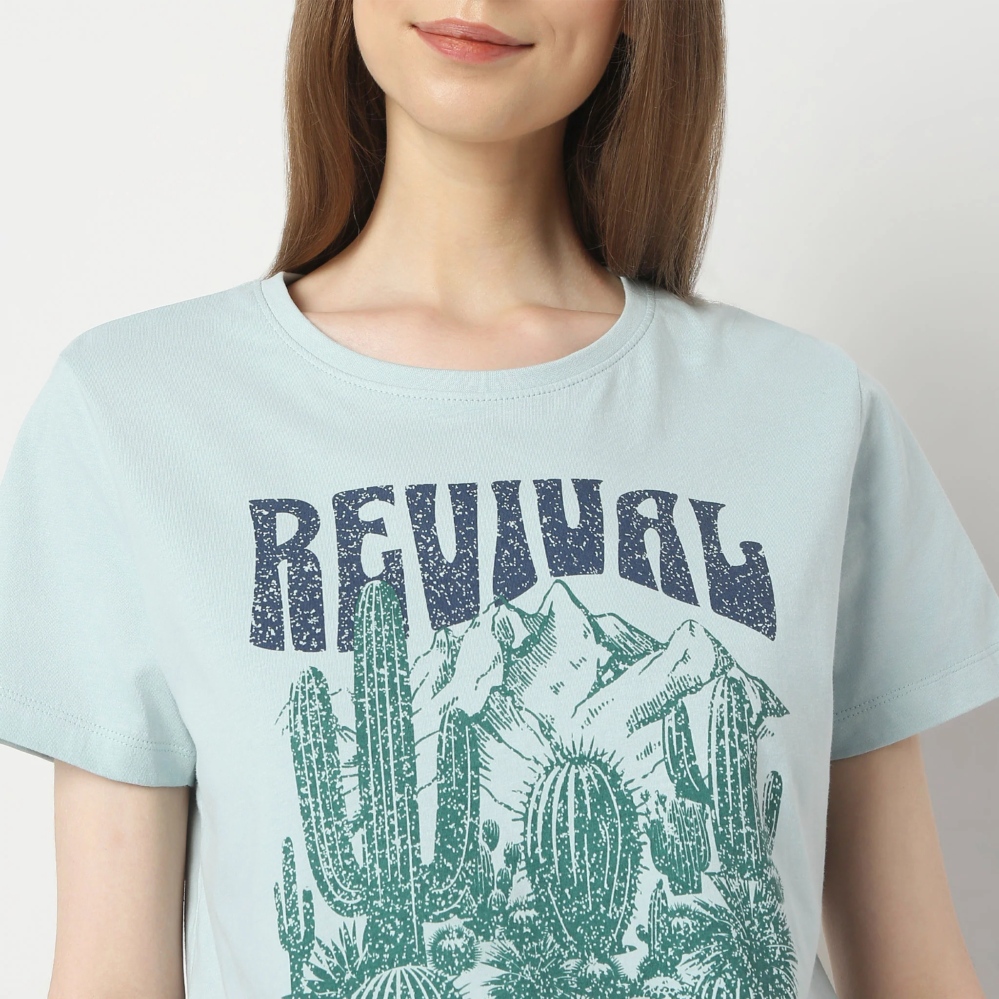 Regular Fit Graphic T-Shirt - Image 4