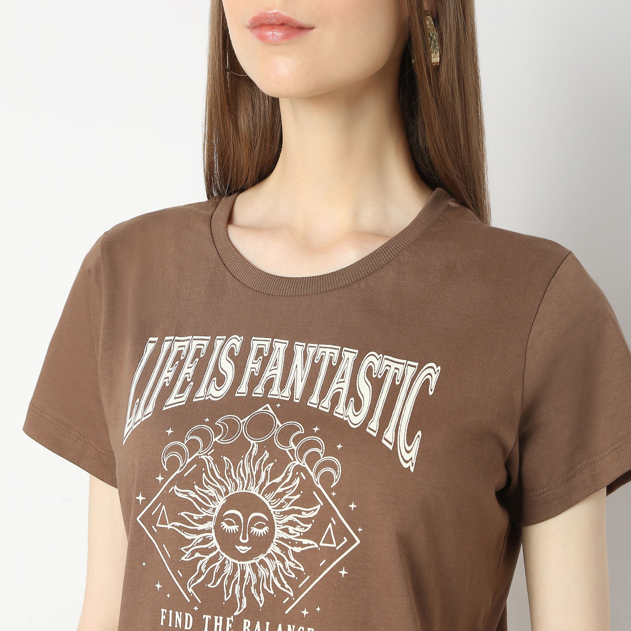 Regular Fit Graphic T-Shirt - Image 4