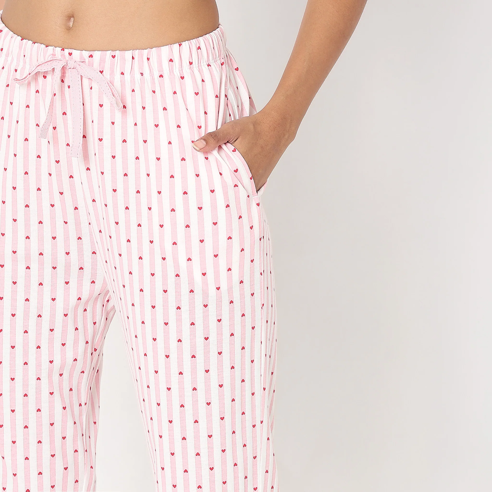 Knitted Heart Mid Rise Lounge Capris - Image 4