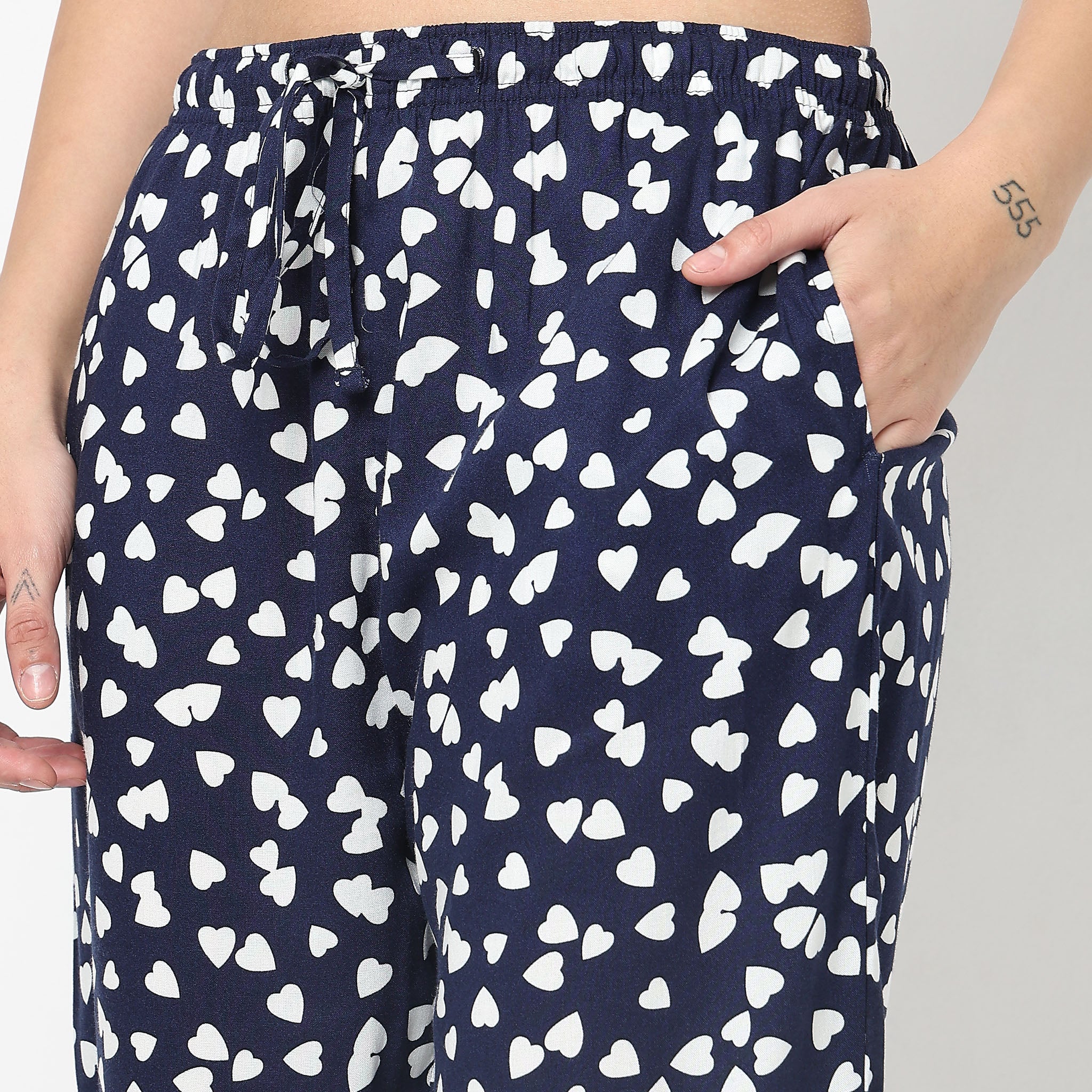 Woven Heart Mid Rise Lounge Pyjamas - Image 4