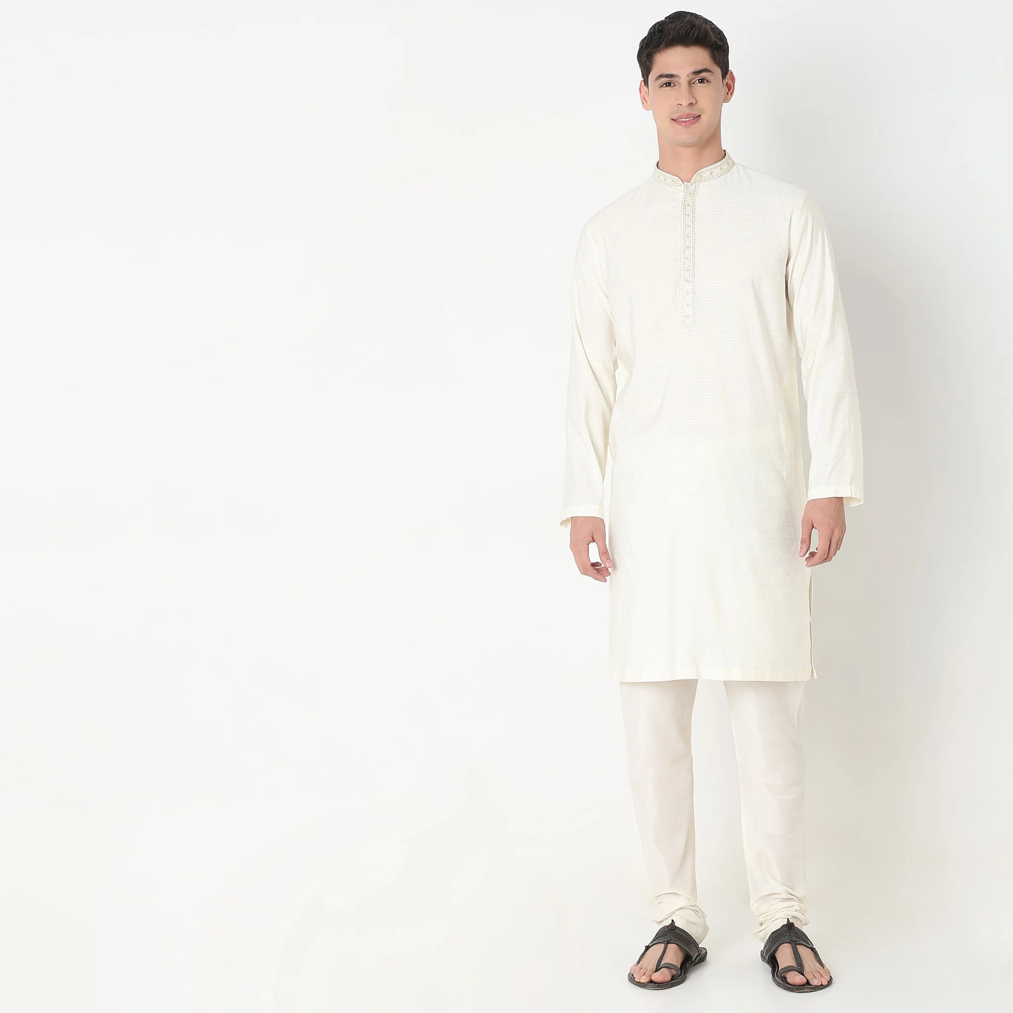 Regular Fit Jacquard Kurta - Image 2