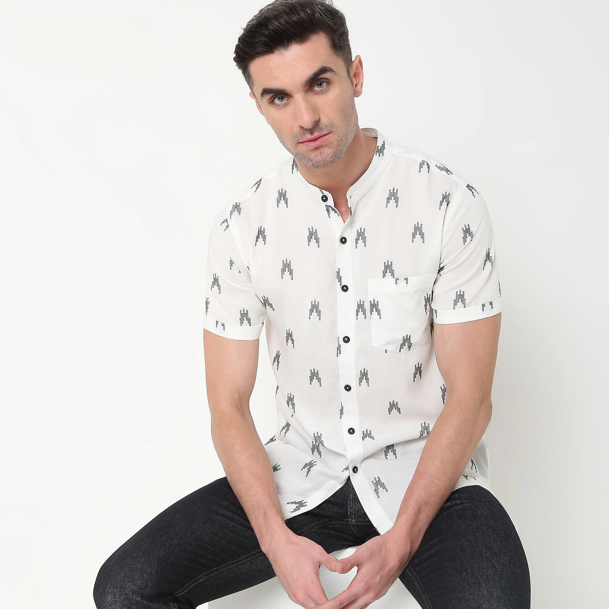 Regular Fit Jacquard Shirt - Image 2