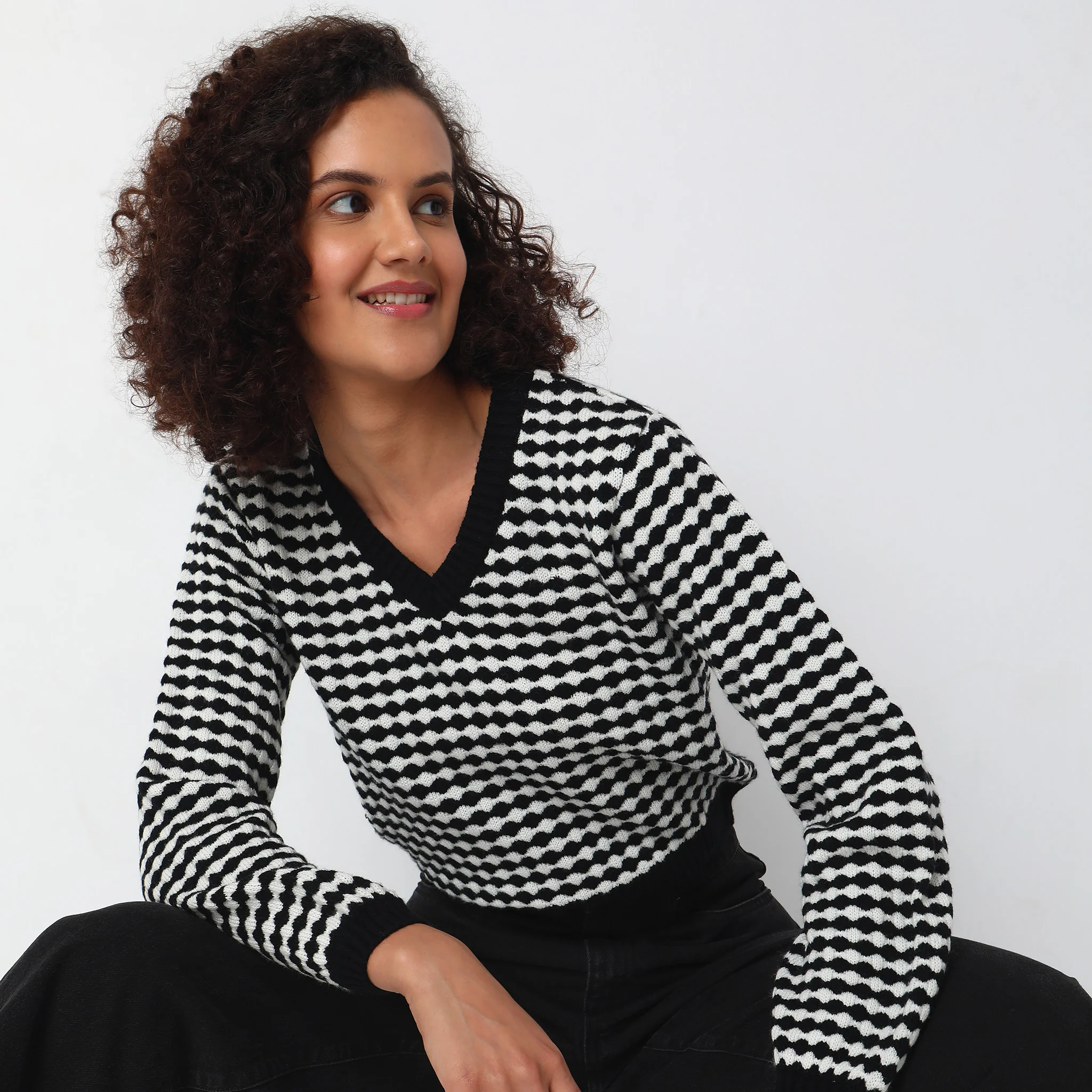 Regular Fit Jacquard Sweater - Image 2