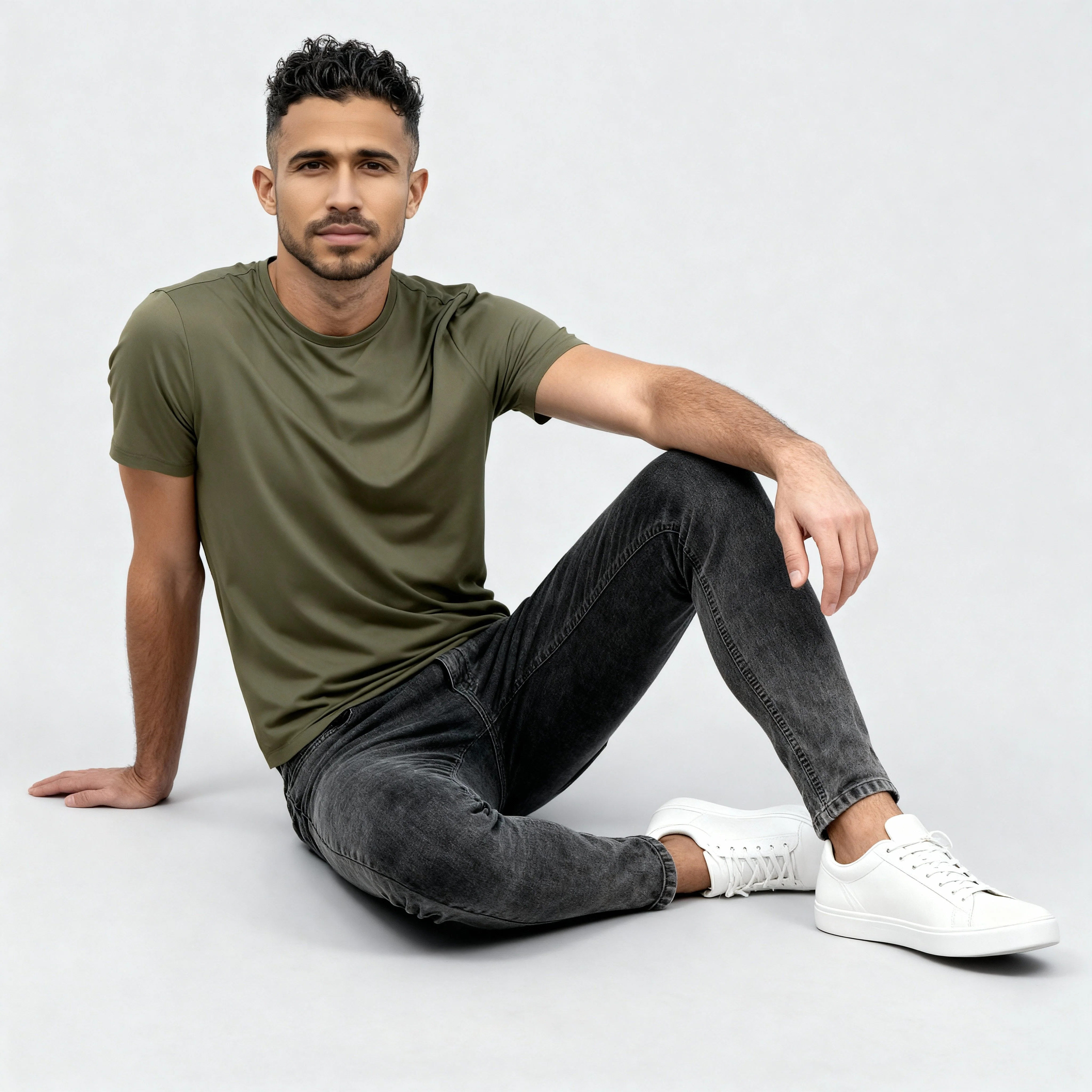 AirDry® Gym Tee - Work Out With E-Fast® Stretch-Made For Movement - Image 30