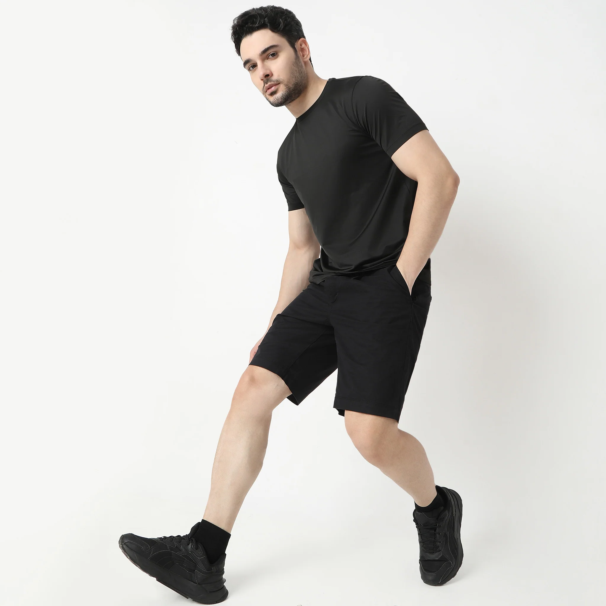 AirDry® Gym Tee - Work Out With E-Fast® Stretch-Made For Movement - Image 35