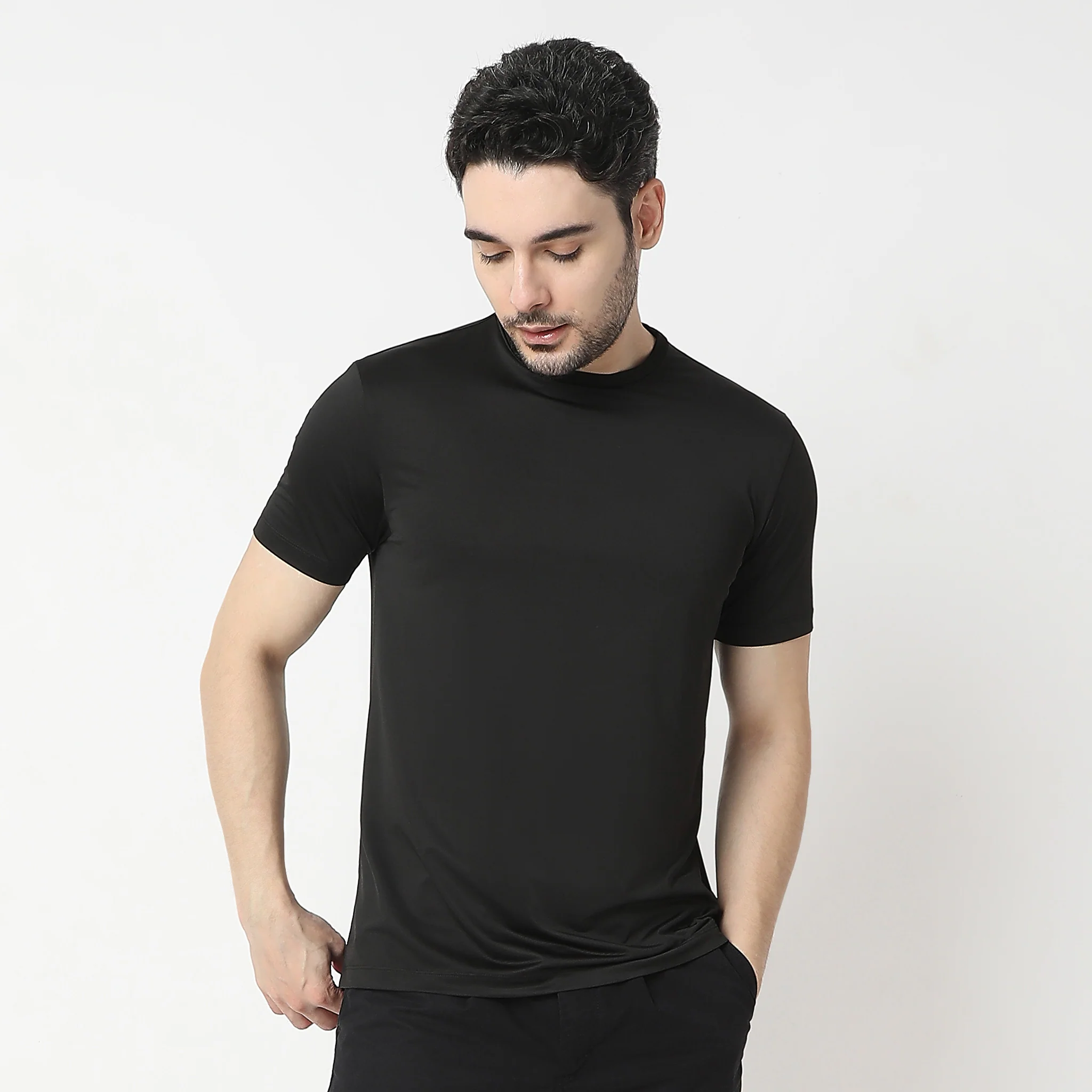 AirDry® Gym Tee - Work Out With E-Fast® Stretch-Made For Movement - Image 36