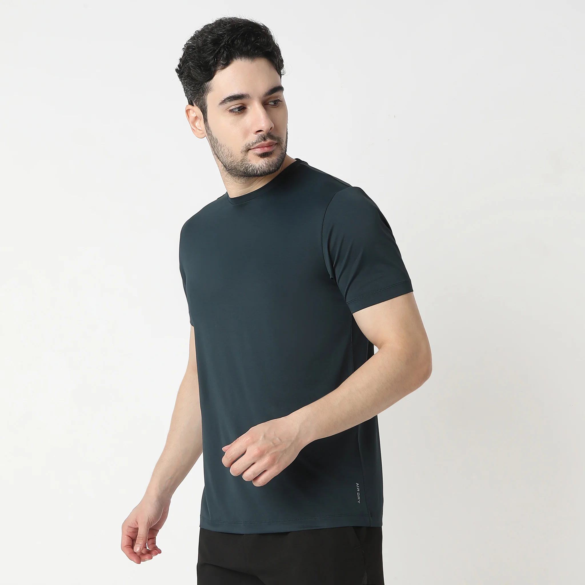 AirDry® Gym Tee - Work Out With E-Fast® Stretch-Made For Movement - Image 4
