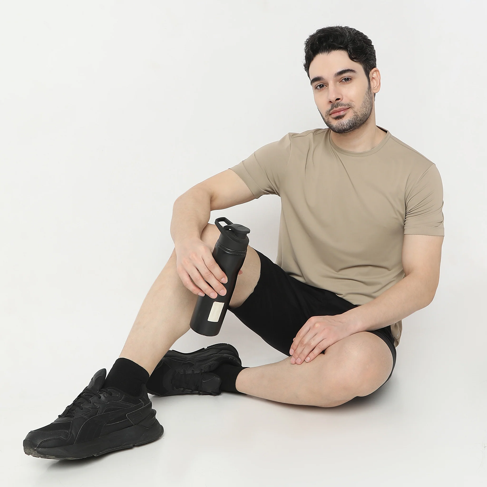 AirDry® Gym Tee - Work Out With E-Fast® Stretch-Made For Movement - Image 40