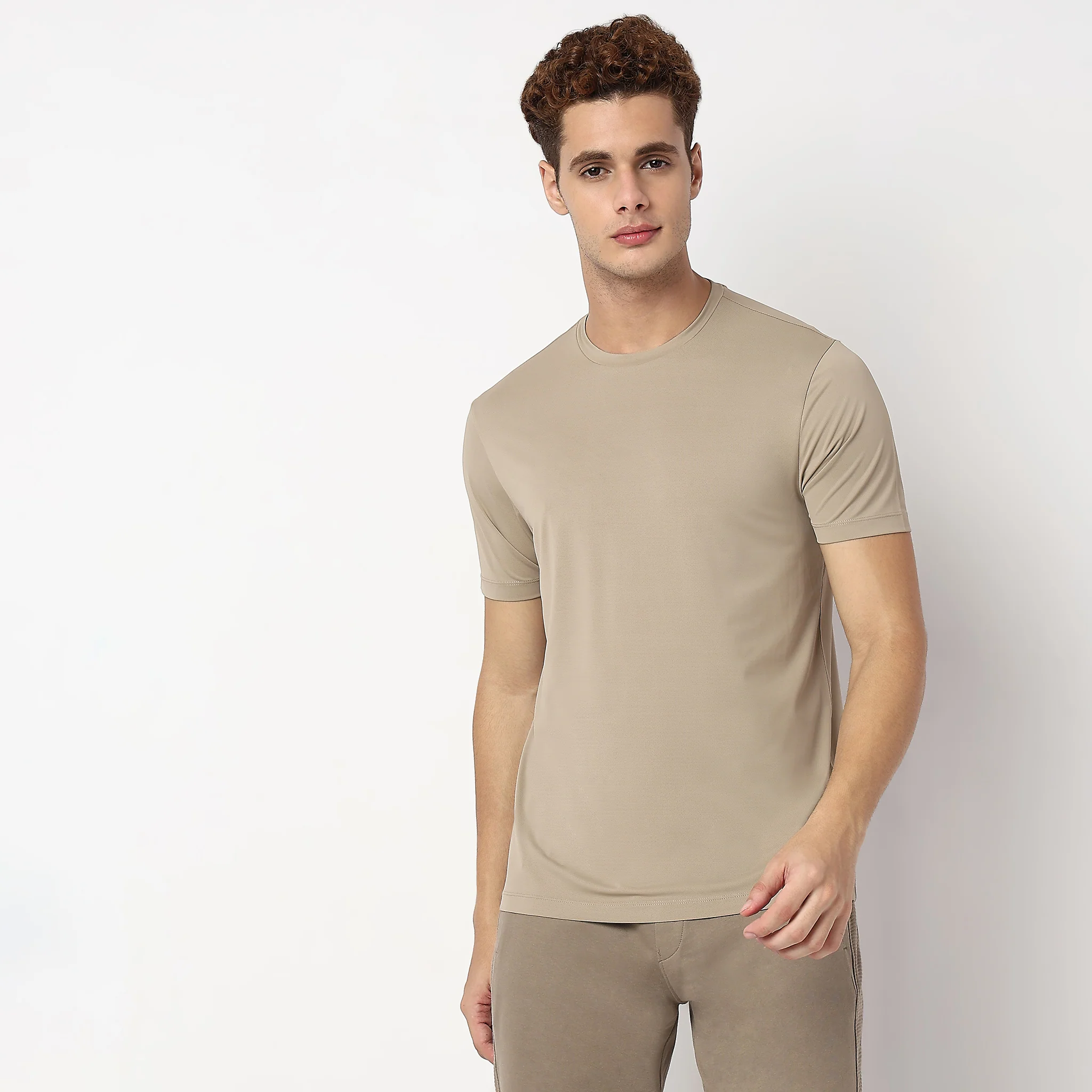 AirDry® Gym Tee - Work Out With E-Fast® Stretch-Made For Movement - Image 6