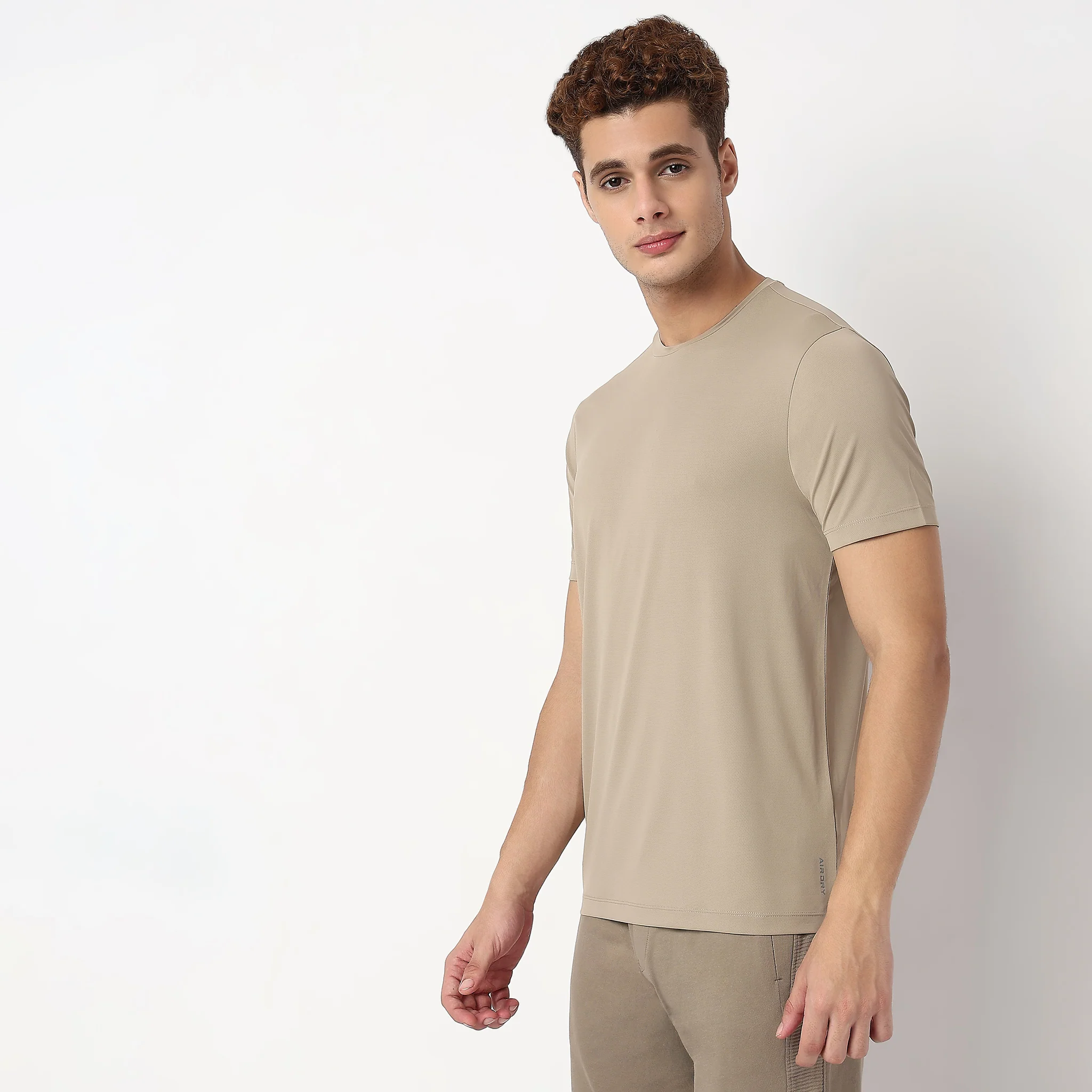 AirDry® Gym Tee - Work Out With E-Fast® Stretch-Made For Movement - Image 9