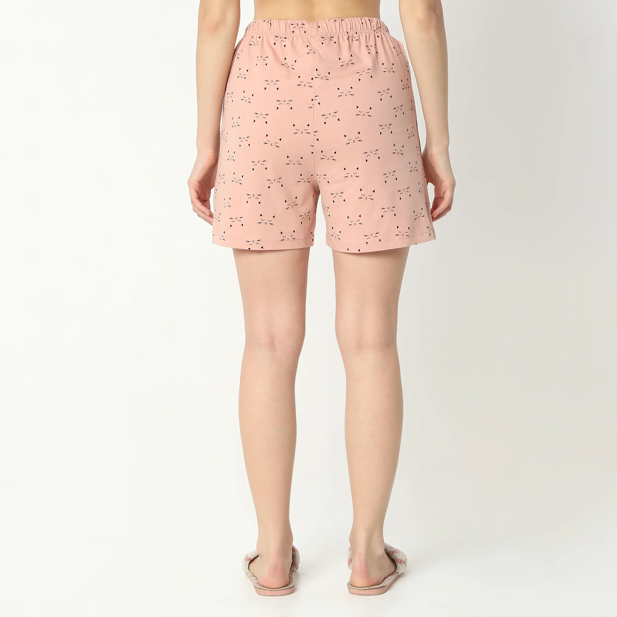 Printed Above Knee Mid Rise Lounge Shorts - Image 3