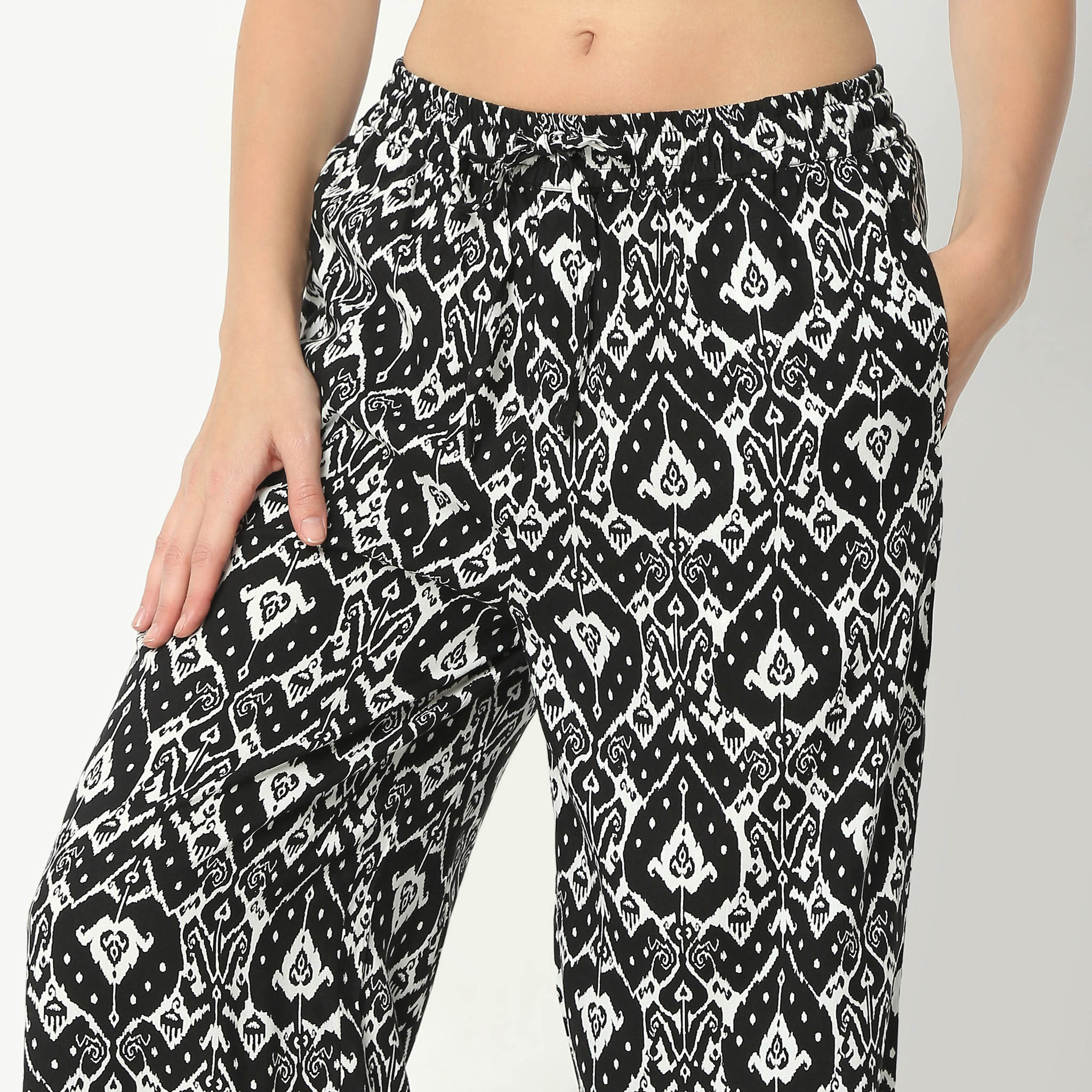 Printed Ankle Length Mid Rise Lounge Pyjamas - Image 4