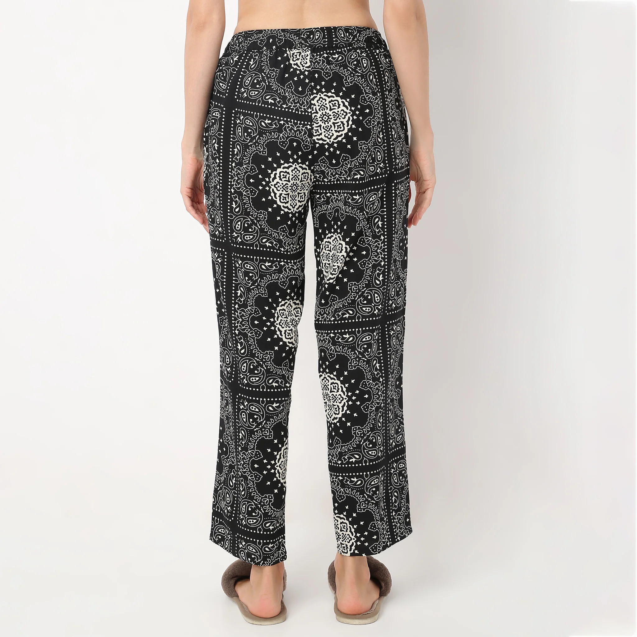 Ankle Length Woven Printed Lounge Palazzo - Image 3