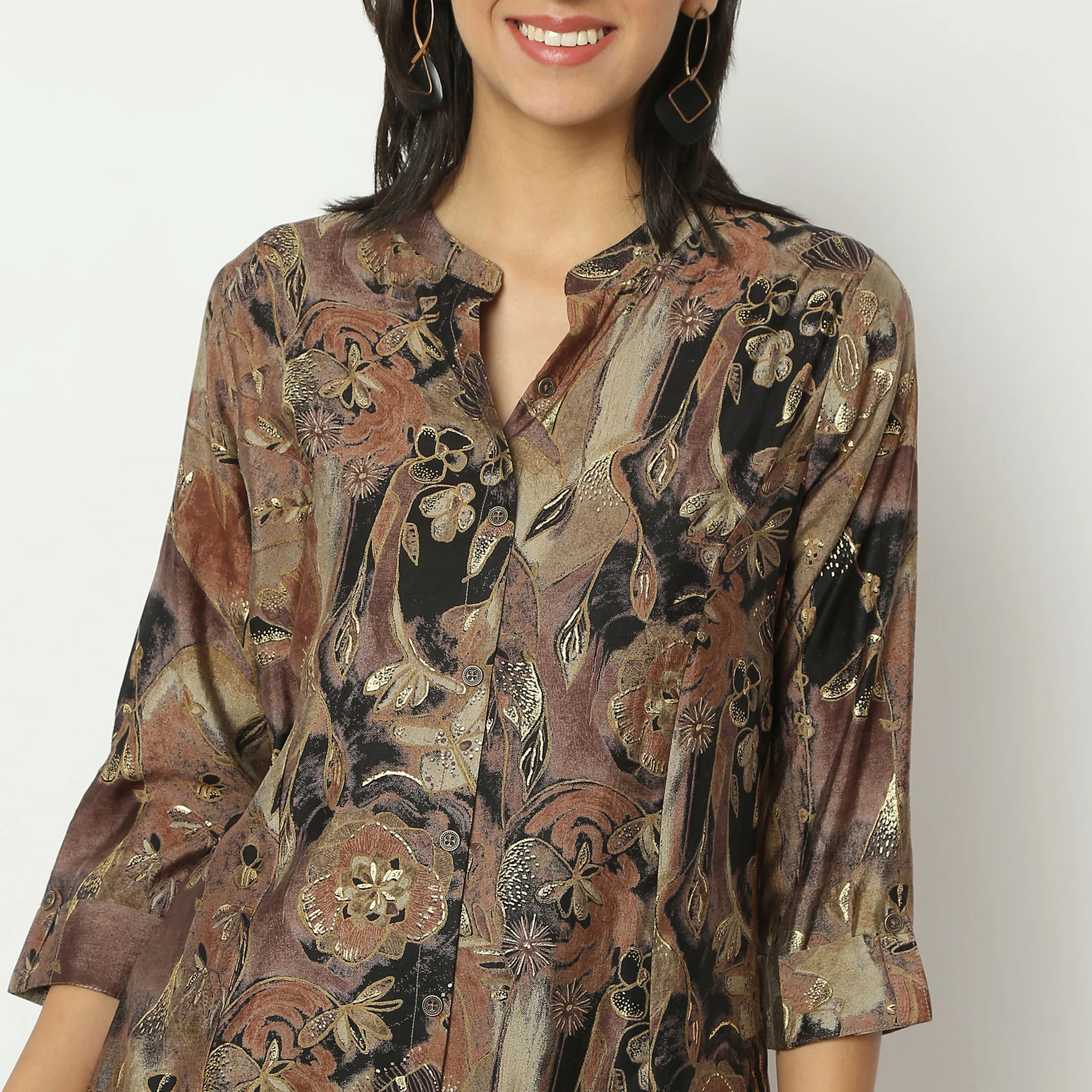 Printed Band Collar Kurta With Pant Set - Image 4