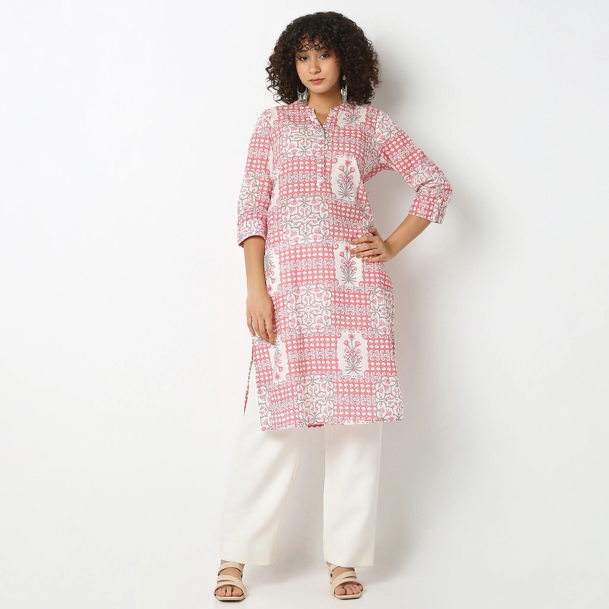 Band Neck Knee Length Three-Fourth Sleeve Straight Printed Kurta - Image 2