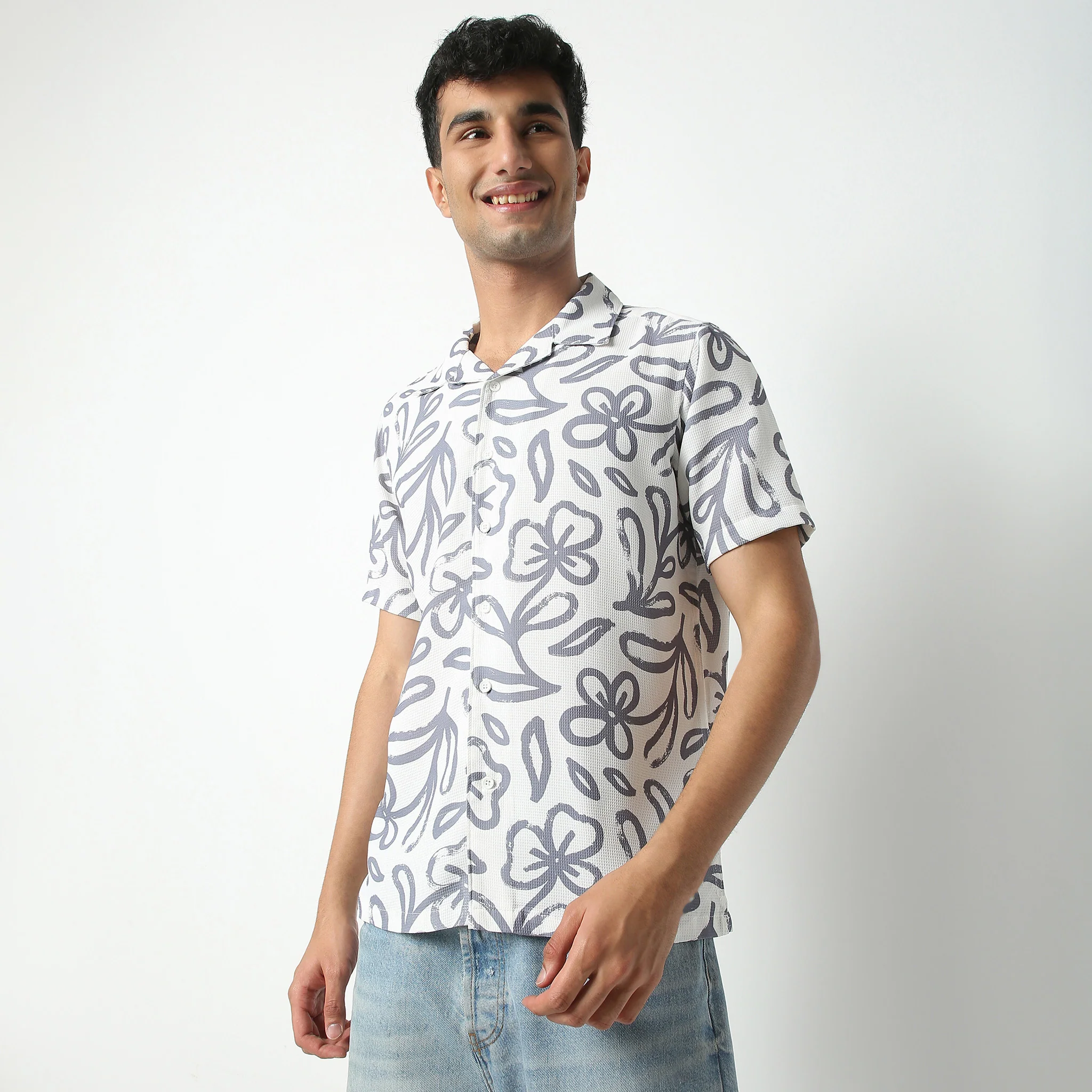 RetreatįµĖ£ Printed Camp Collar Half Sleeve Shirt - Image 15