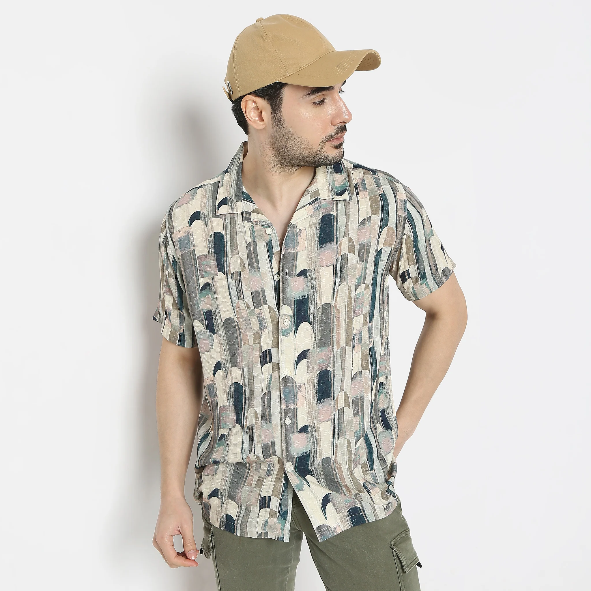 Retreat ShirtįµĖ£ Camp Collar Half Sleeve Printed Relaxed Fit