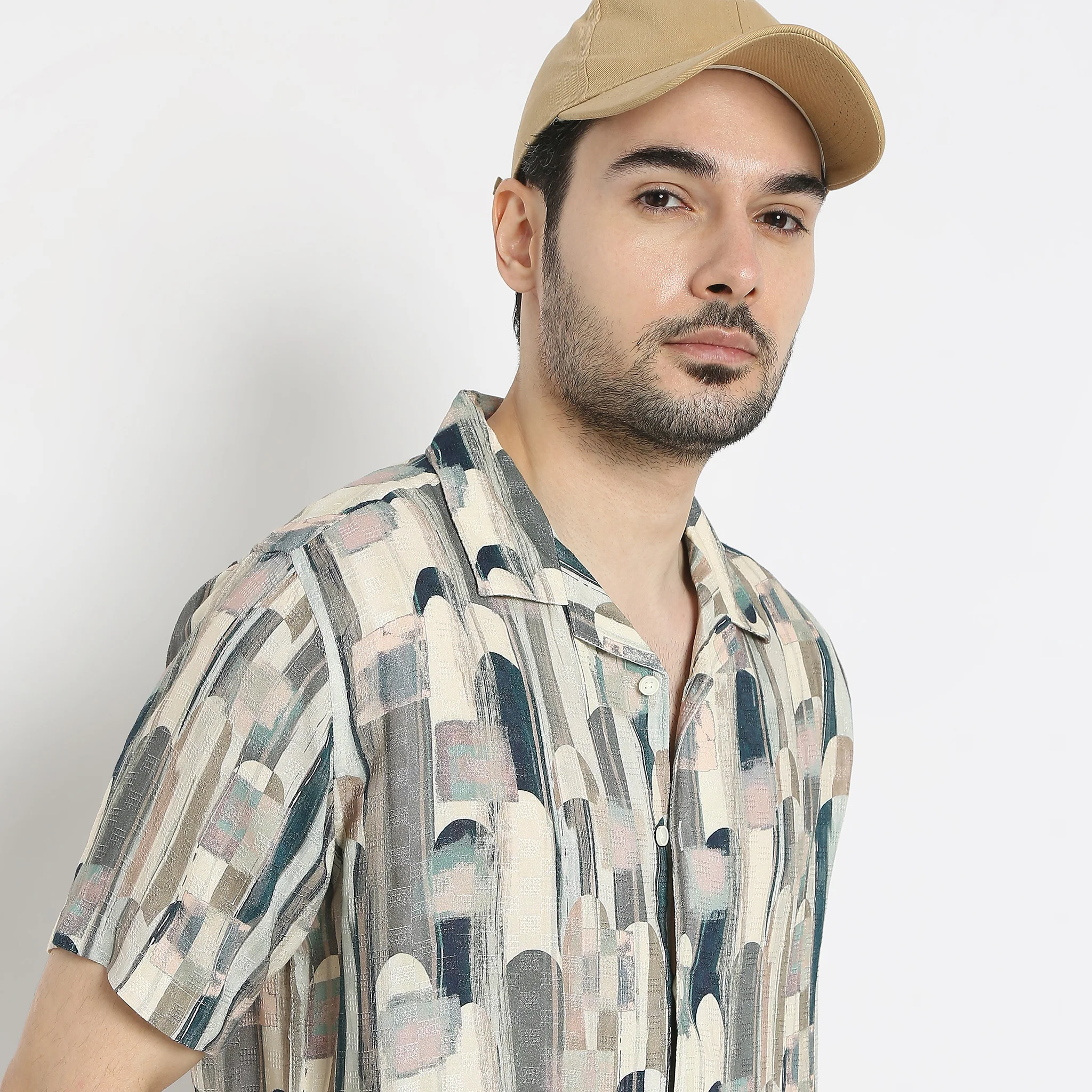 Retreat ShirtįµĖ£ Camp Collar Half Sleeve Printed Relaxed Fit - Image 4