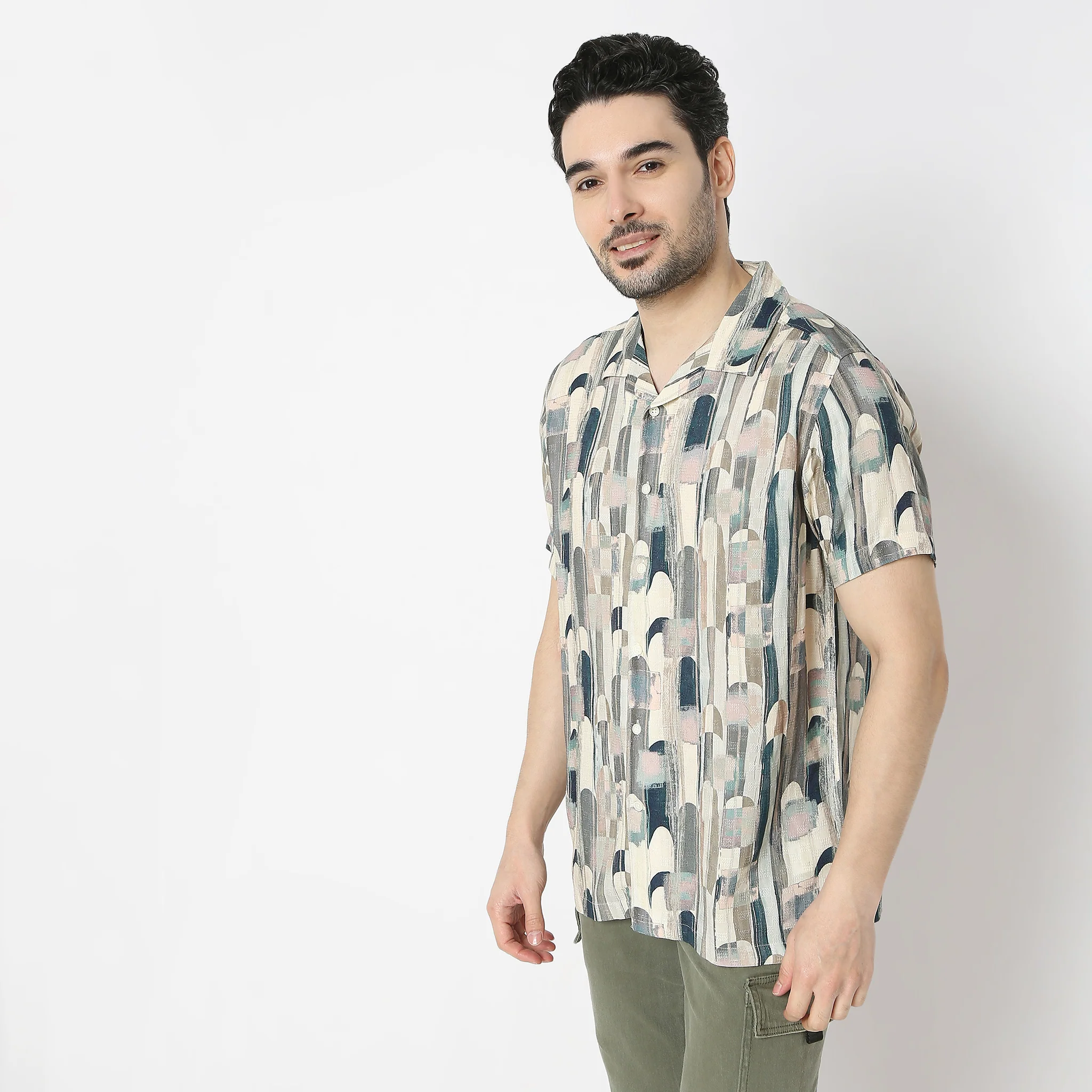 Retreat ShirtįµĖ£ Camp Collar Half Sleeve Printed Relaxed Fit - Image 5
