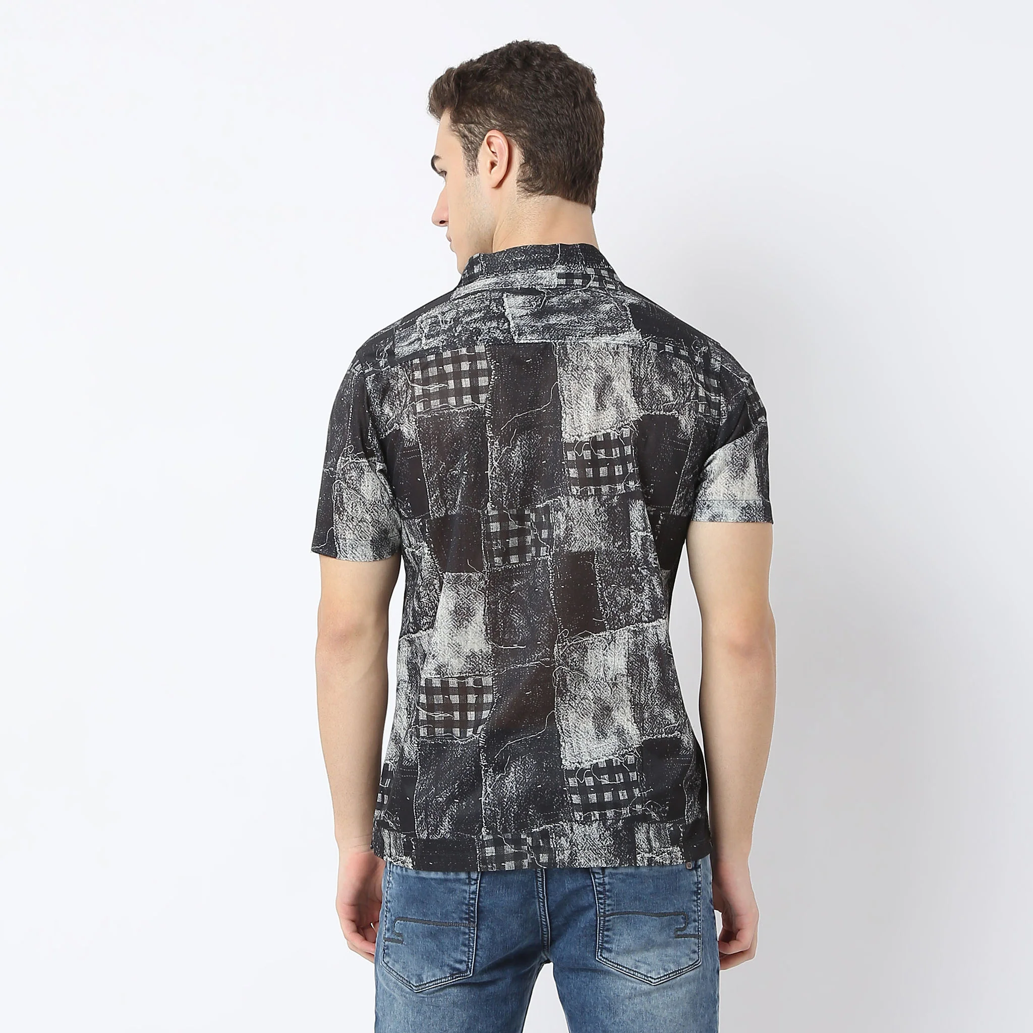 Retreat™ Shirts - Printed Pattern Rich Knitted Stretch Fabric - Trendy Cuban Collar - Regular Fit Shirt - Image 3