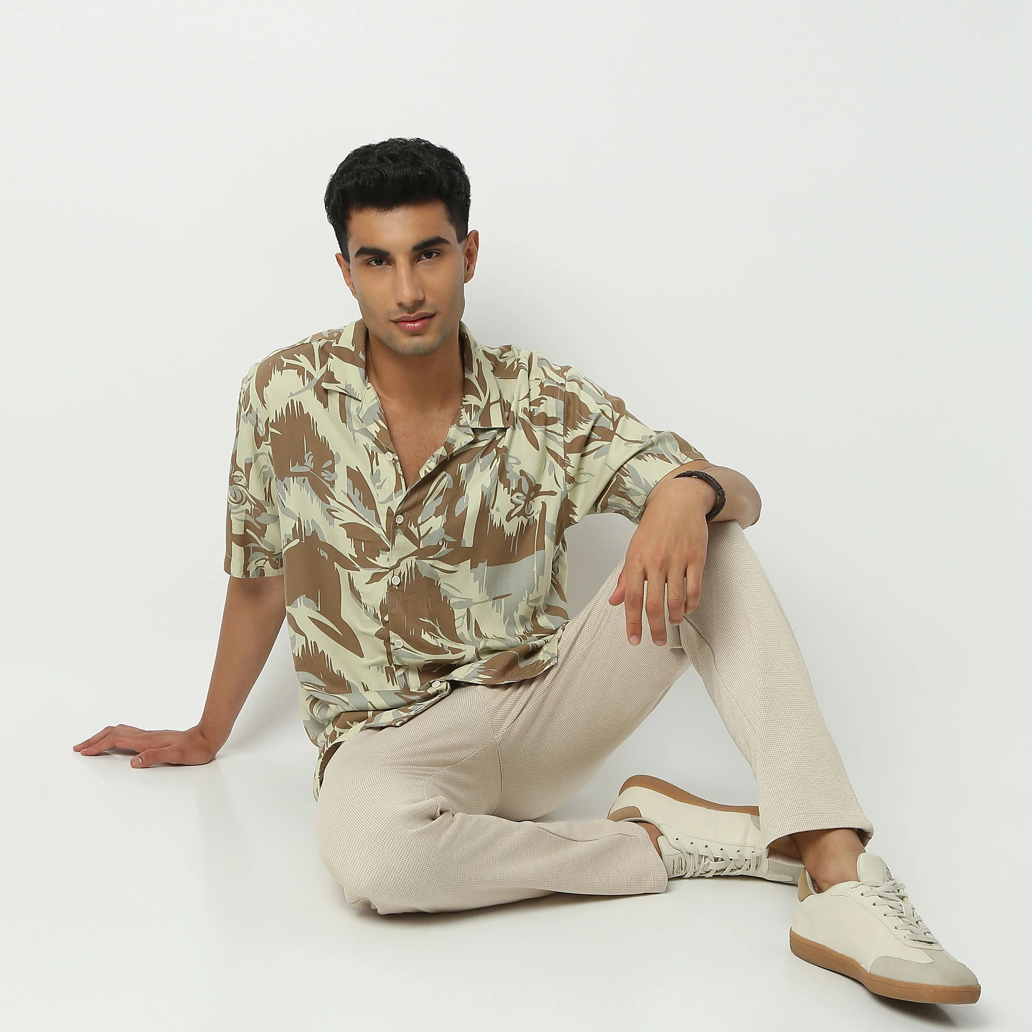 Camp Collar Half Sleeve Pattern Retreat Shirt