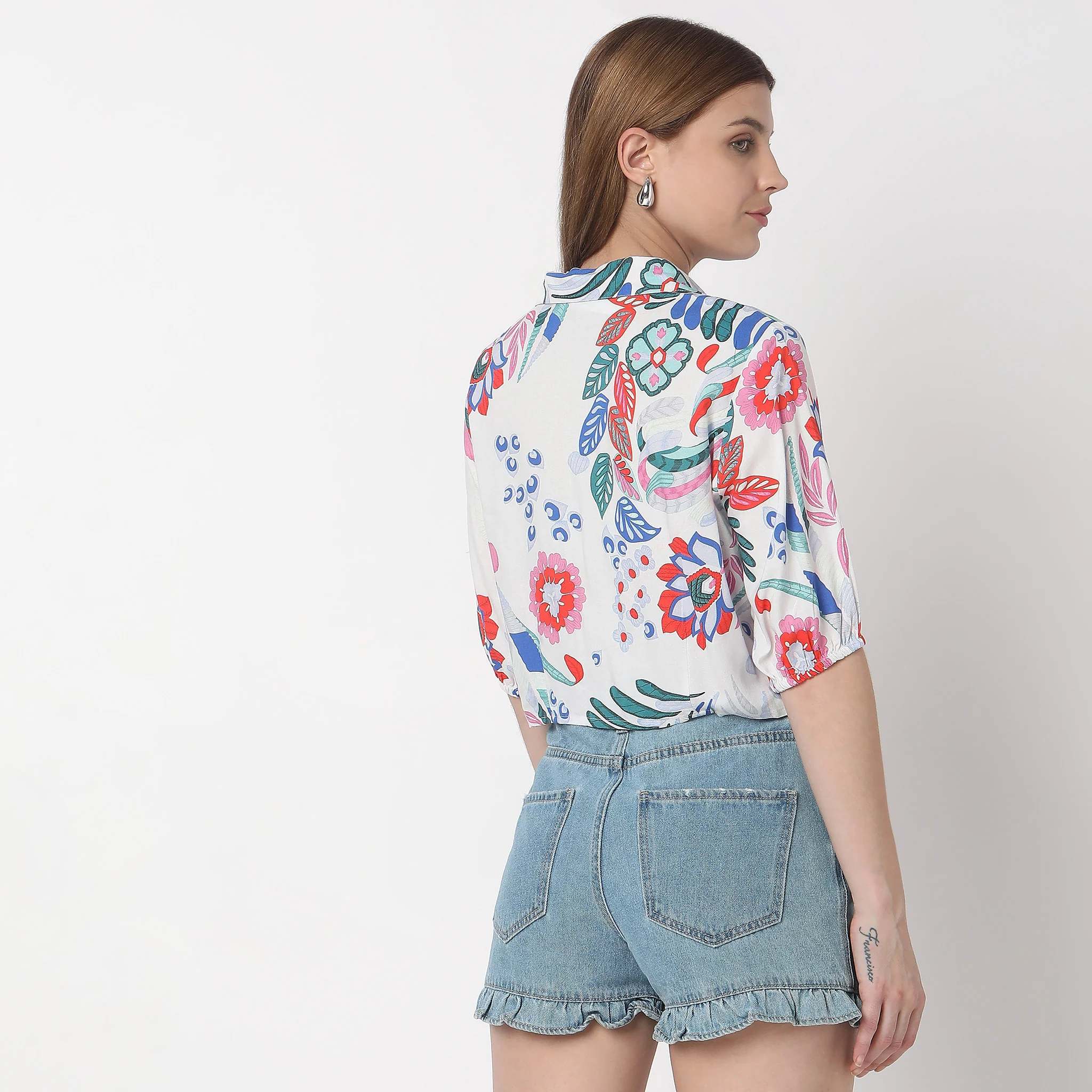 Regular Fit Printed Crop Top - Image 3