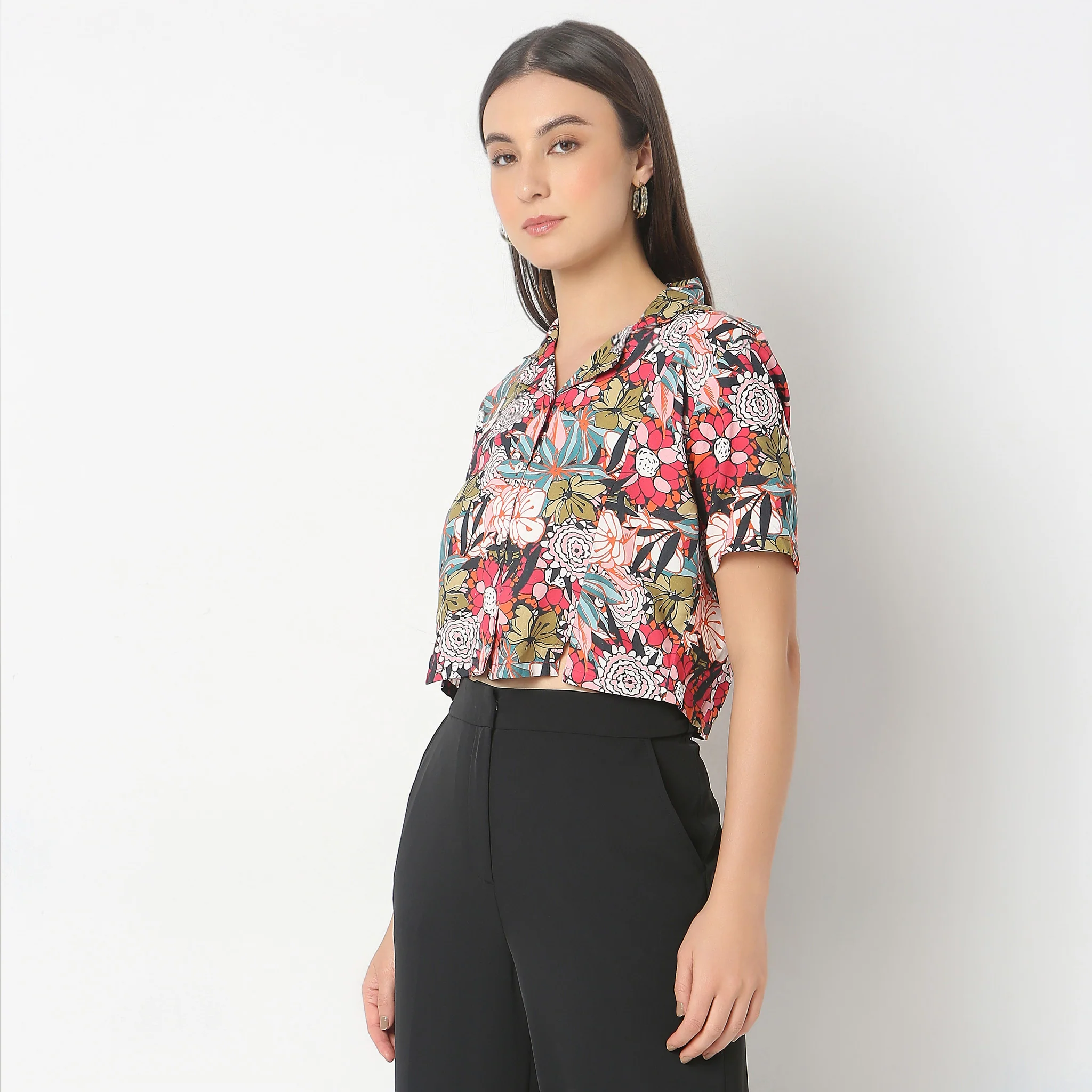 Regular Fit Printed Crop Top - Image 5