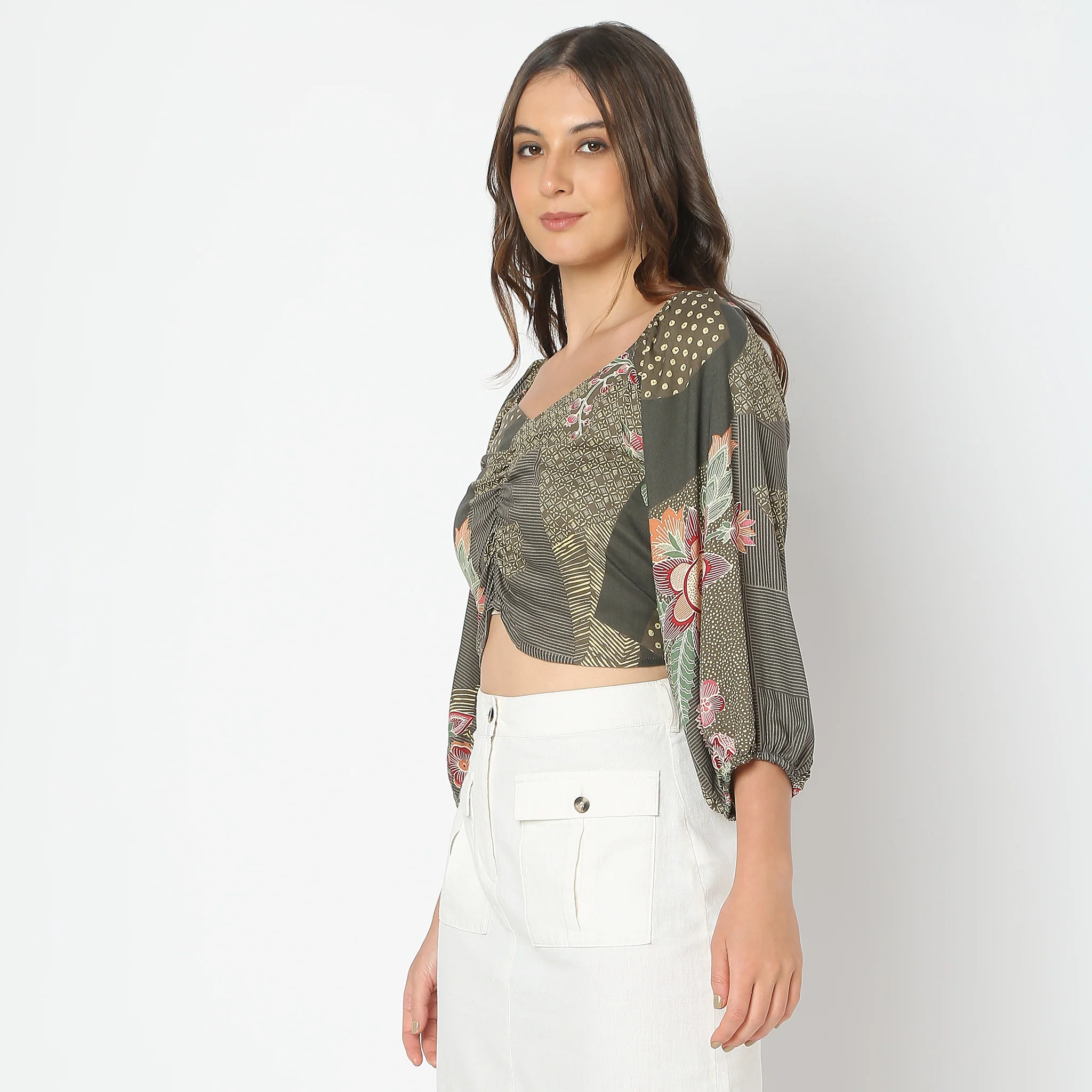Regular Fit Printed Crop Top - Image 5