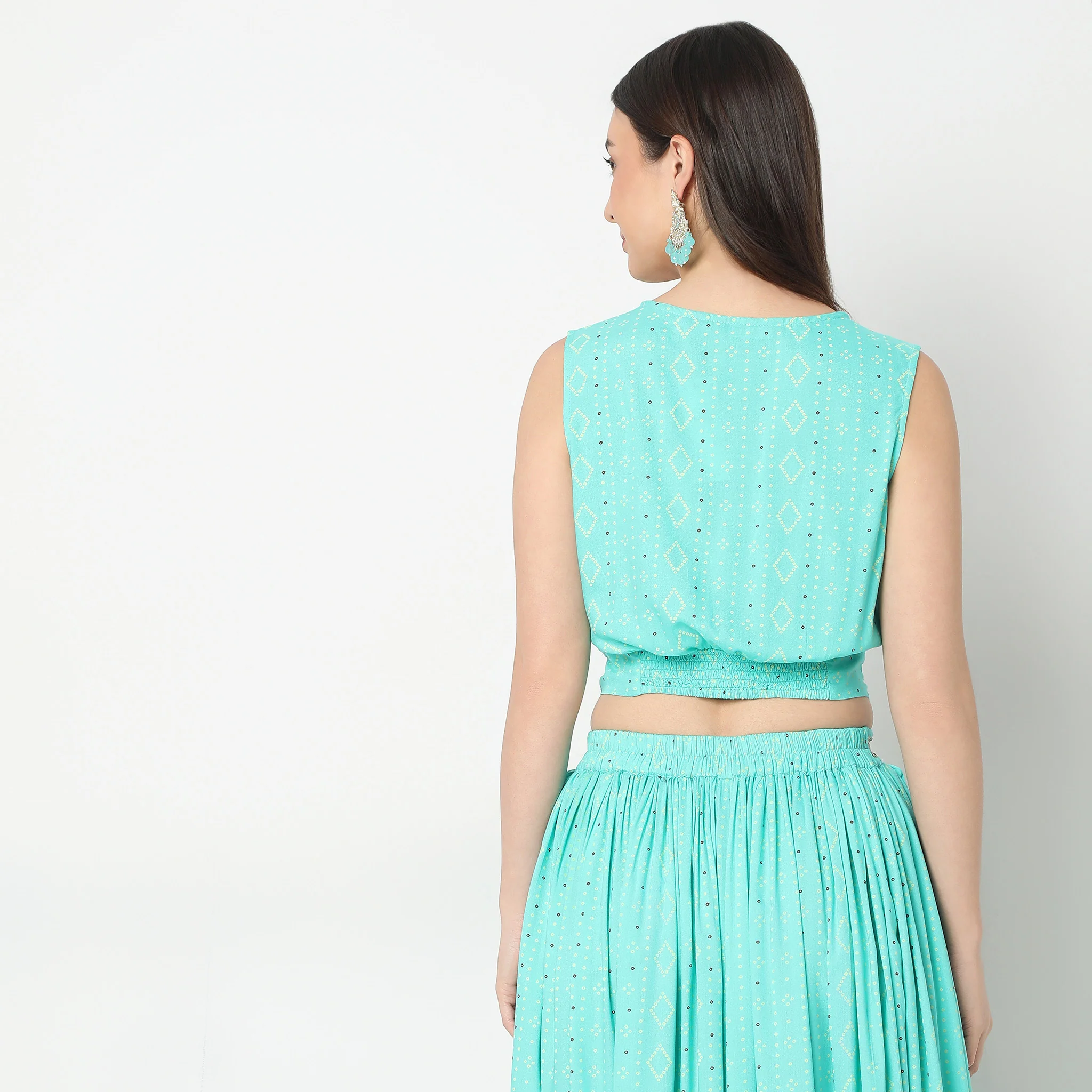 Regular Fit Printed Crop Top - Image 3