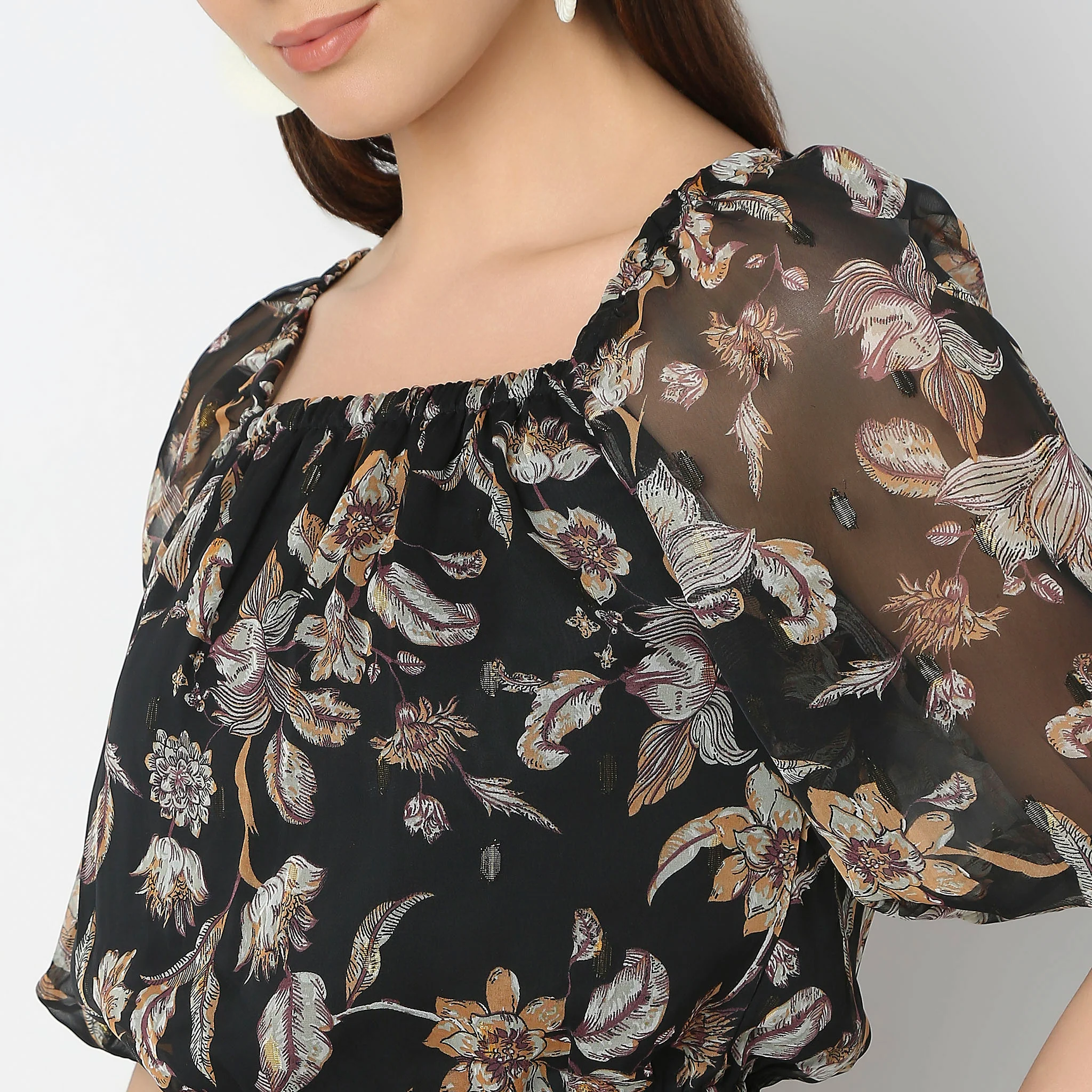 Regular Fit Printed Crop Top - Image 4
