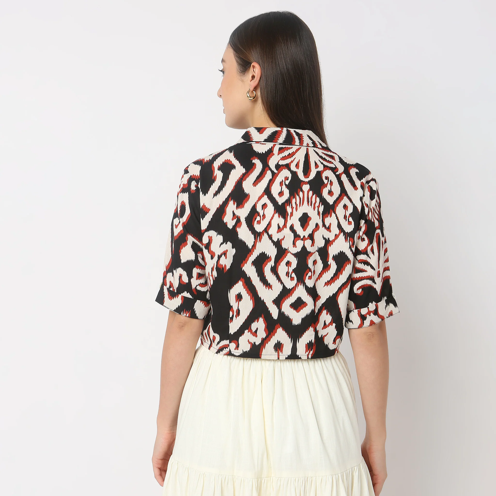 Regular Fit Printed Crop Top - Image 3