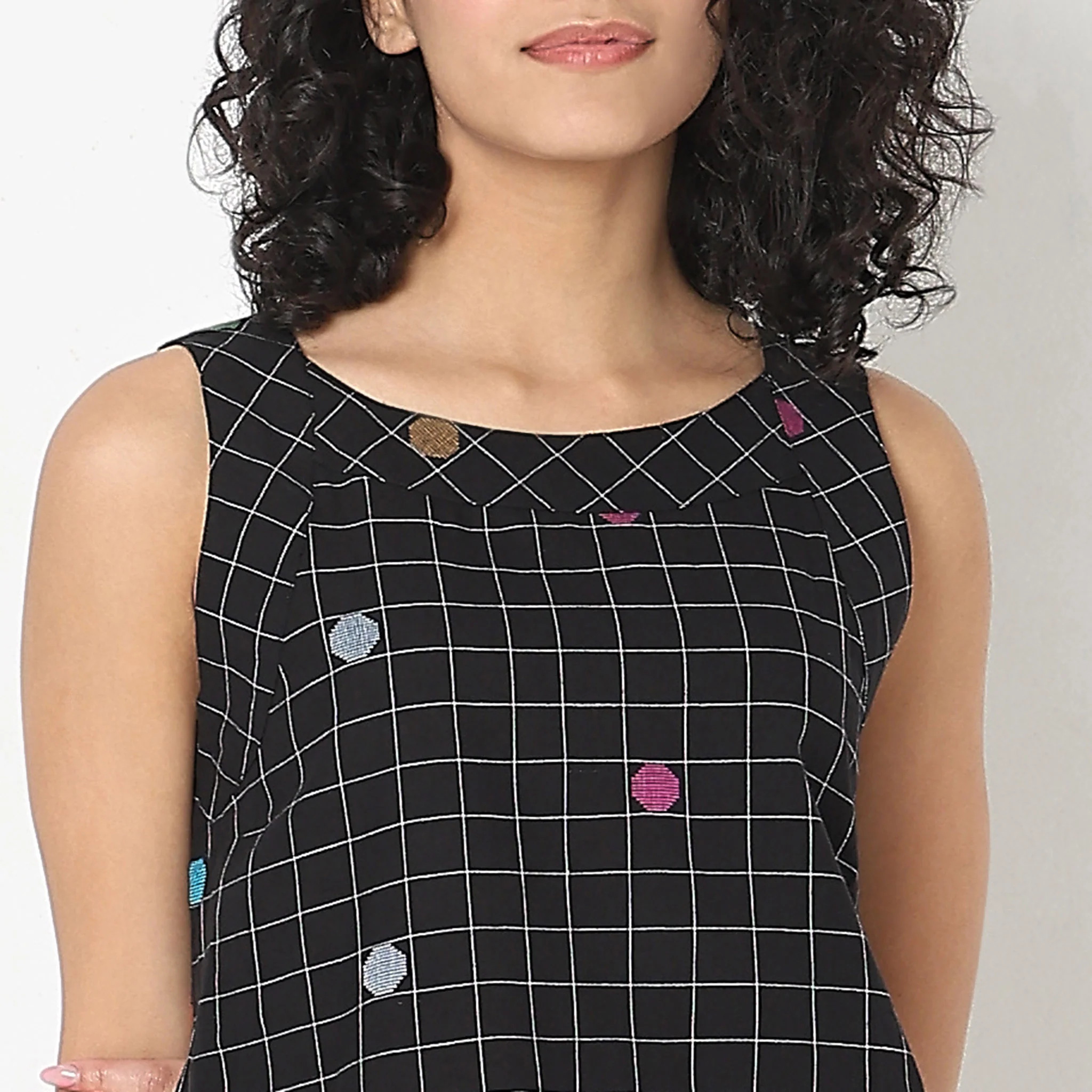 Regular Fit Printed Dress - Image 4