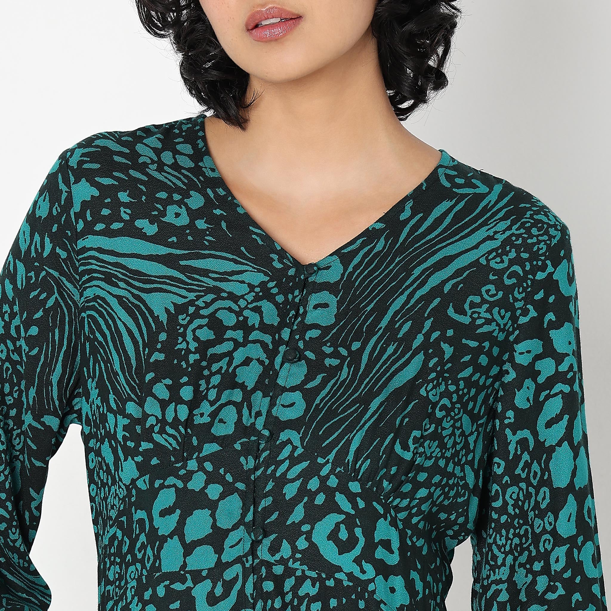 Regular Fit Printed Dress - Image 4