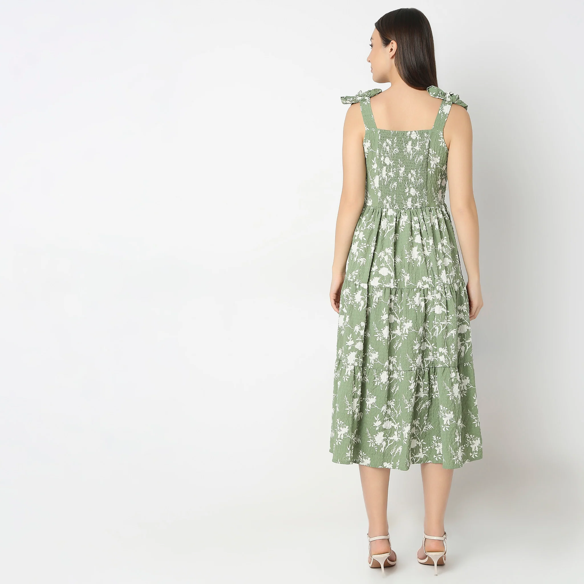 Regular Fit Printed Dress - Image 3