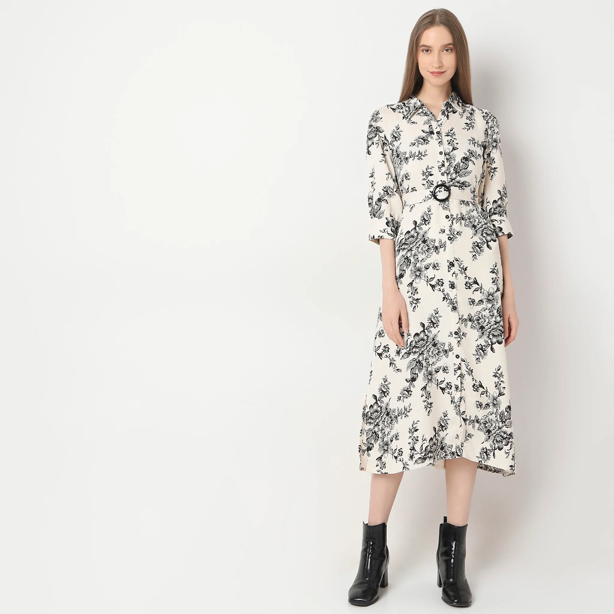 Regular Fit Printed Dress - Image 2