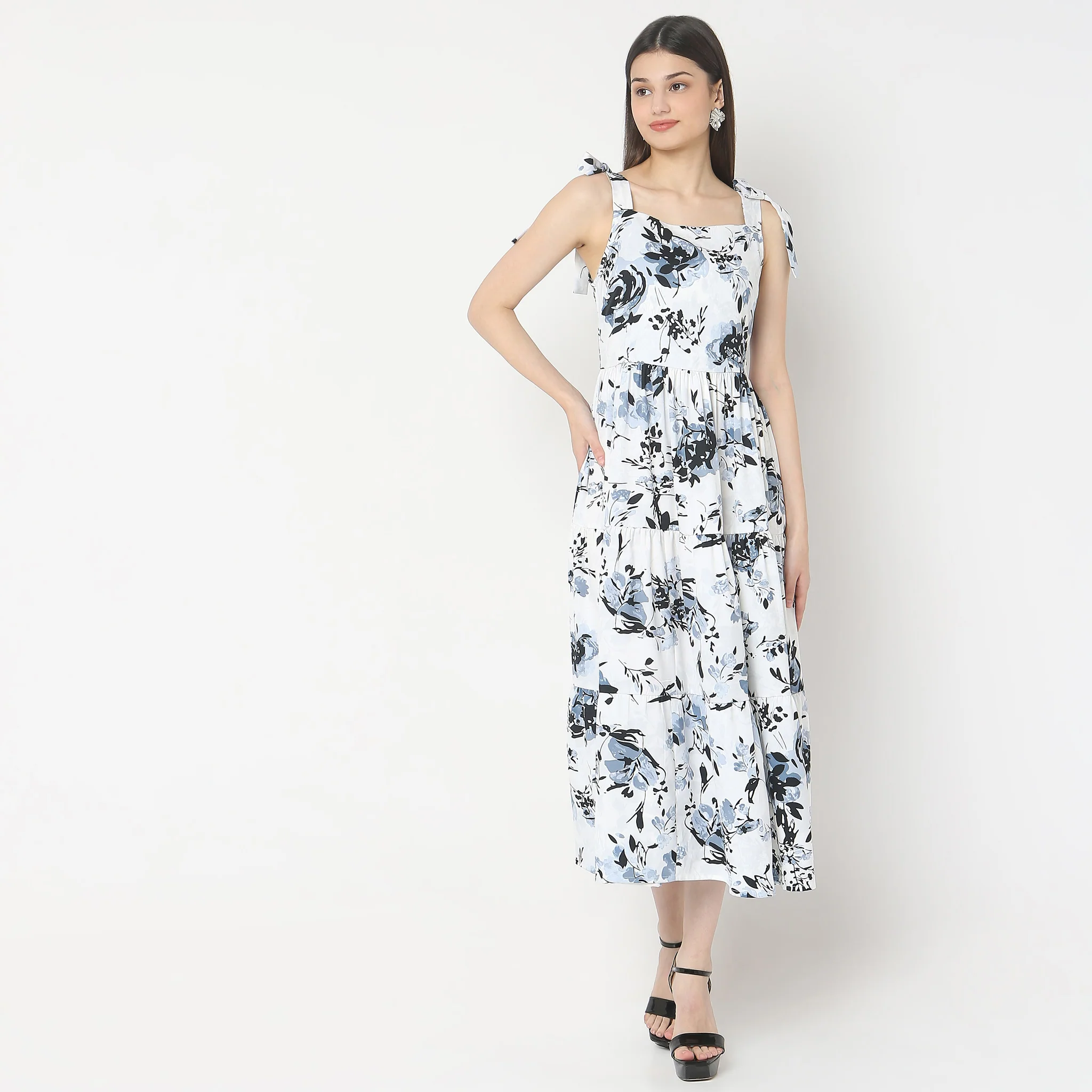 Regular Fit Printed Dress - Image 2