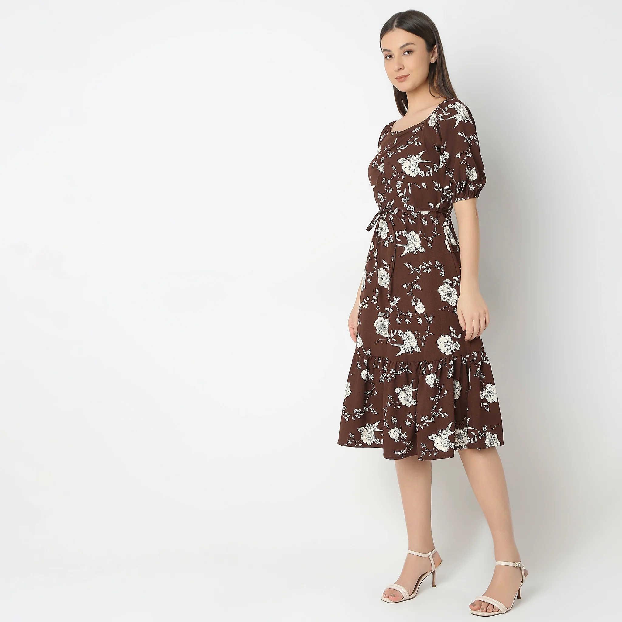 Floral Print Sweetheart Neck Knee Length Dress - Image 4