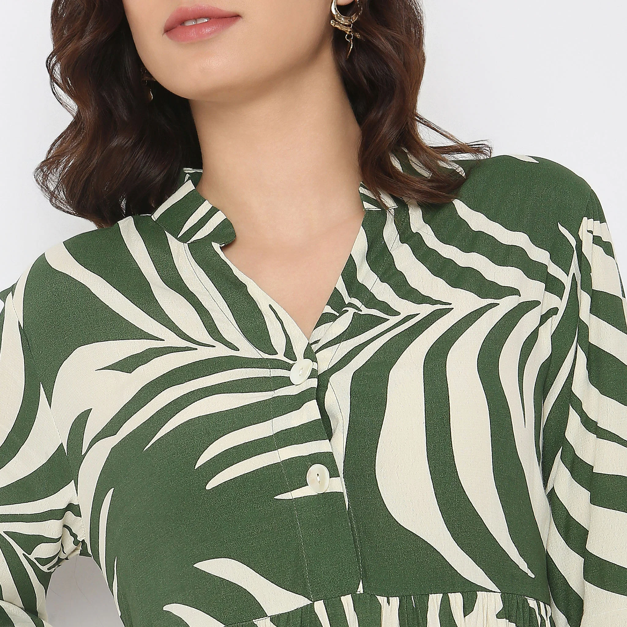 Regular Fit Printed Dress - Image 4
