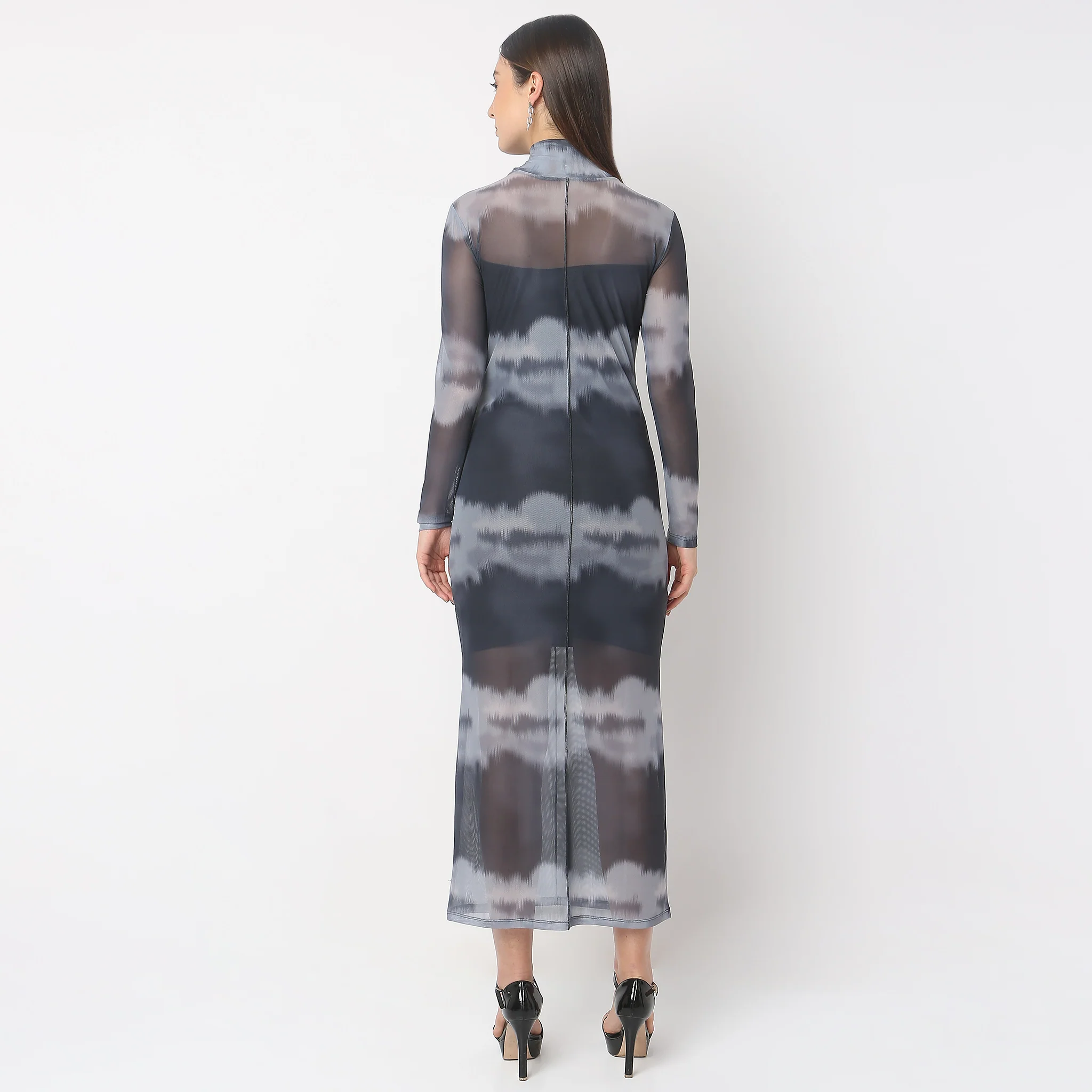 Regular Fit Printed Dress - Image 3