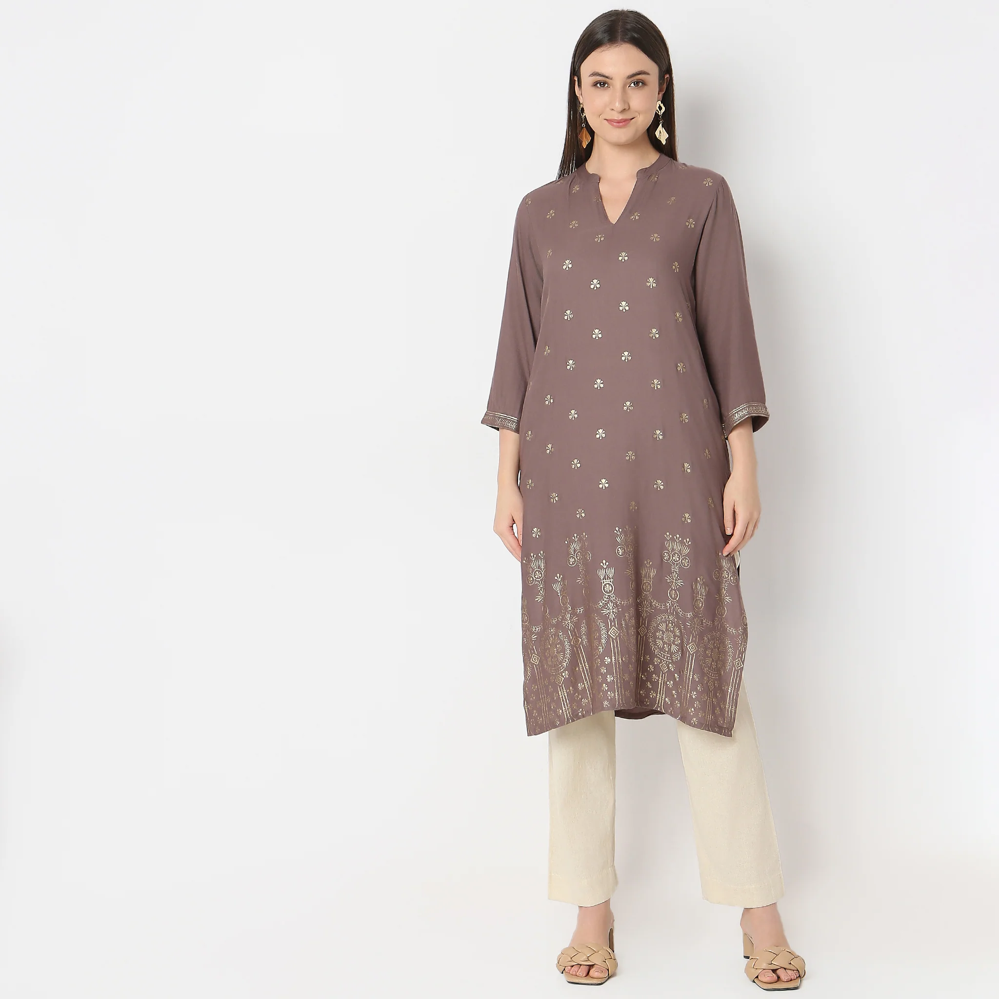 Regular Fit Printed Kurta - Image 2