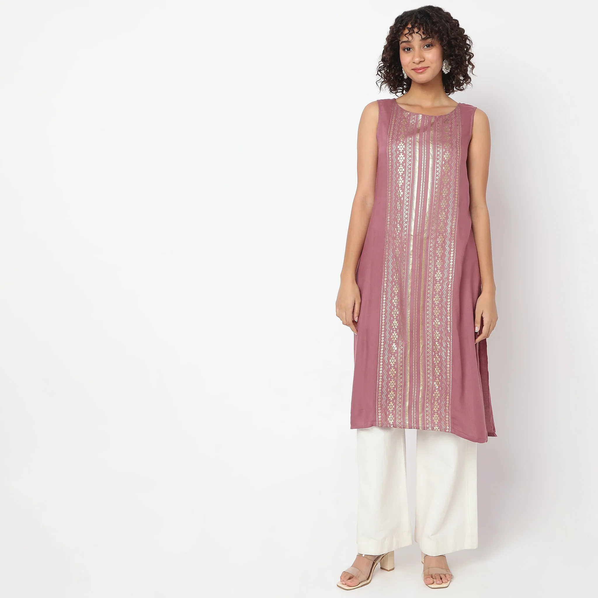 Regular Fit Printed Kurta - Image 2
