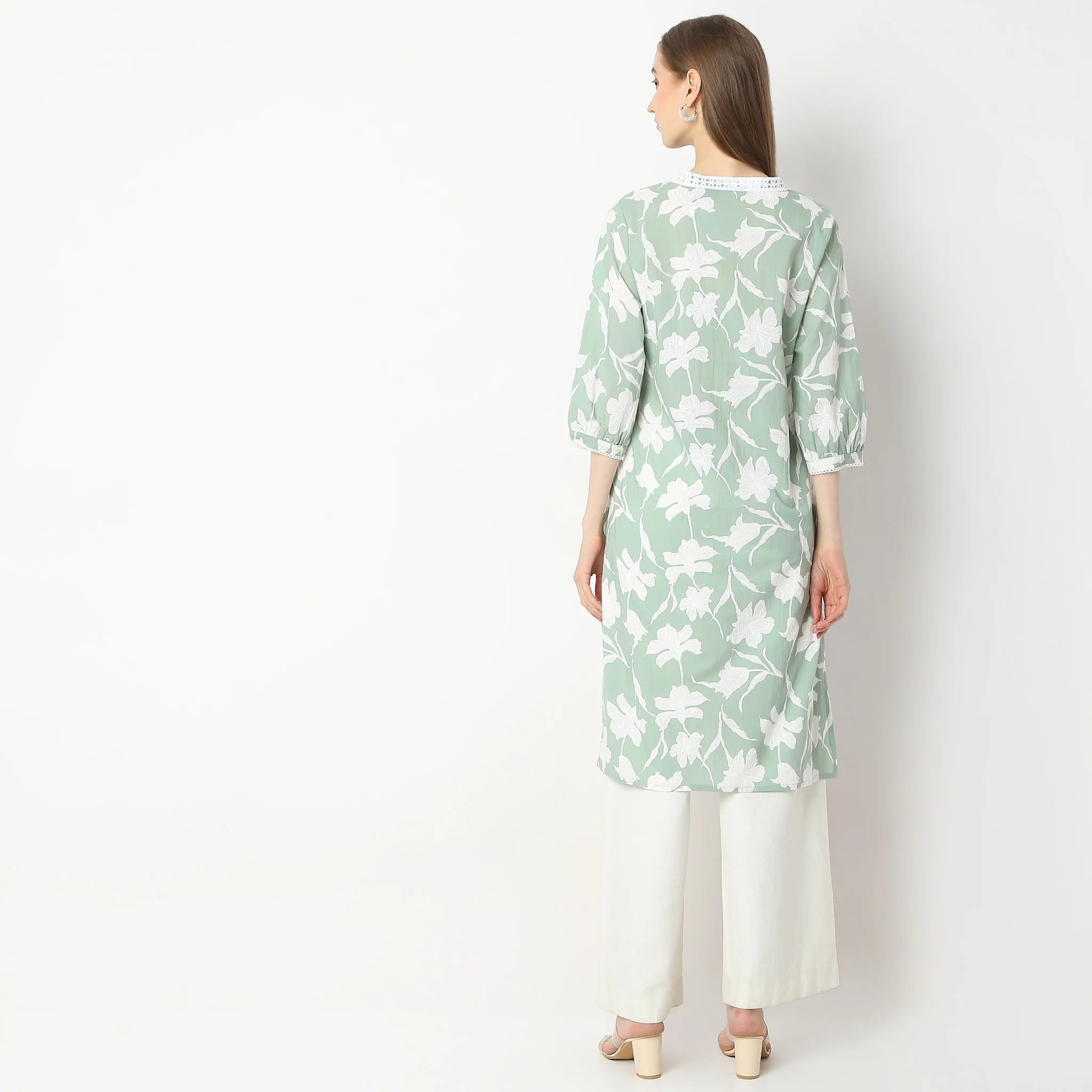 Regular Fit Printed Below Knee Kurta - Image 3