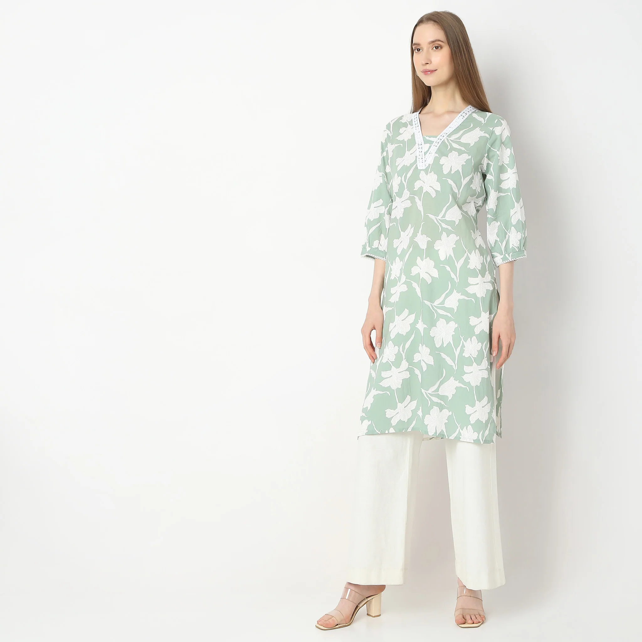 Regular Fit Printed Below Knee Kurta - Image 5